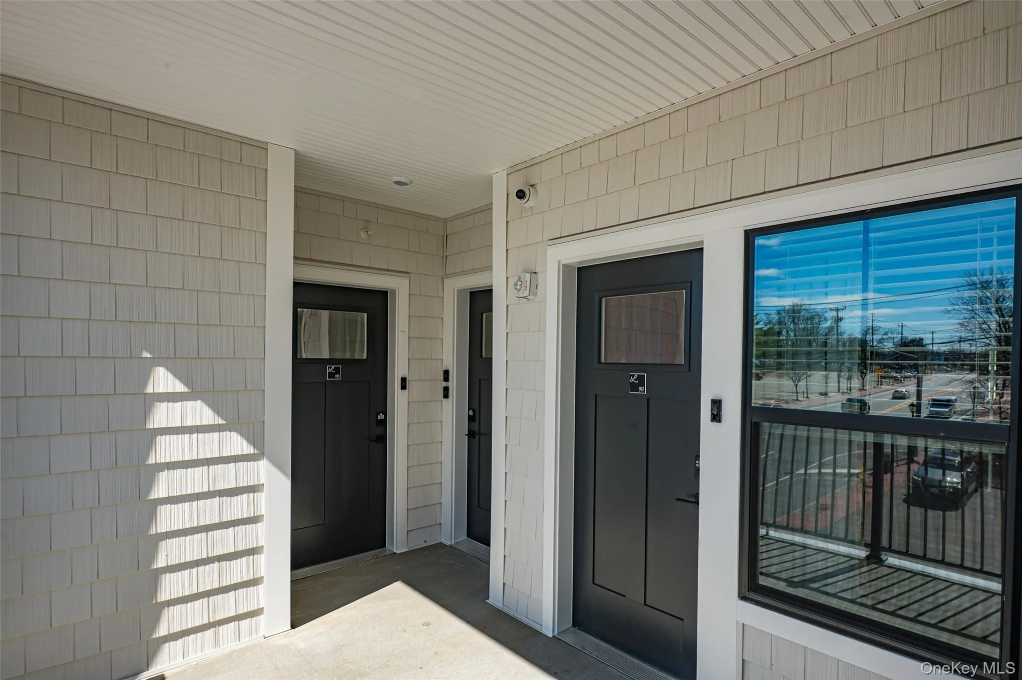 1100 New York Avenue, Huntington, NY, 1 Bedroom Bedrooms, 3 Rooms Rooms,1 BathroomBathrooms,Residential Lease,For Rent,New York,0,978447 1100 New York Avenue, Huntington, NY, 1 Bedroom Bedrooms, 3 Rooms Rooms,1 BathroomBathrooms,Residential Lease,For Rent,New York,0,978447