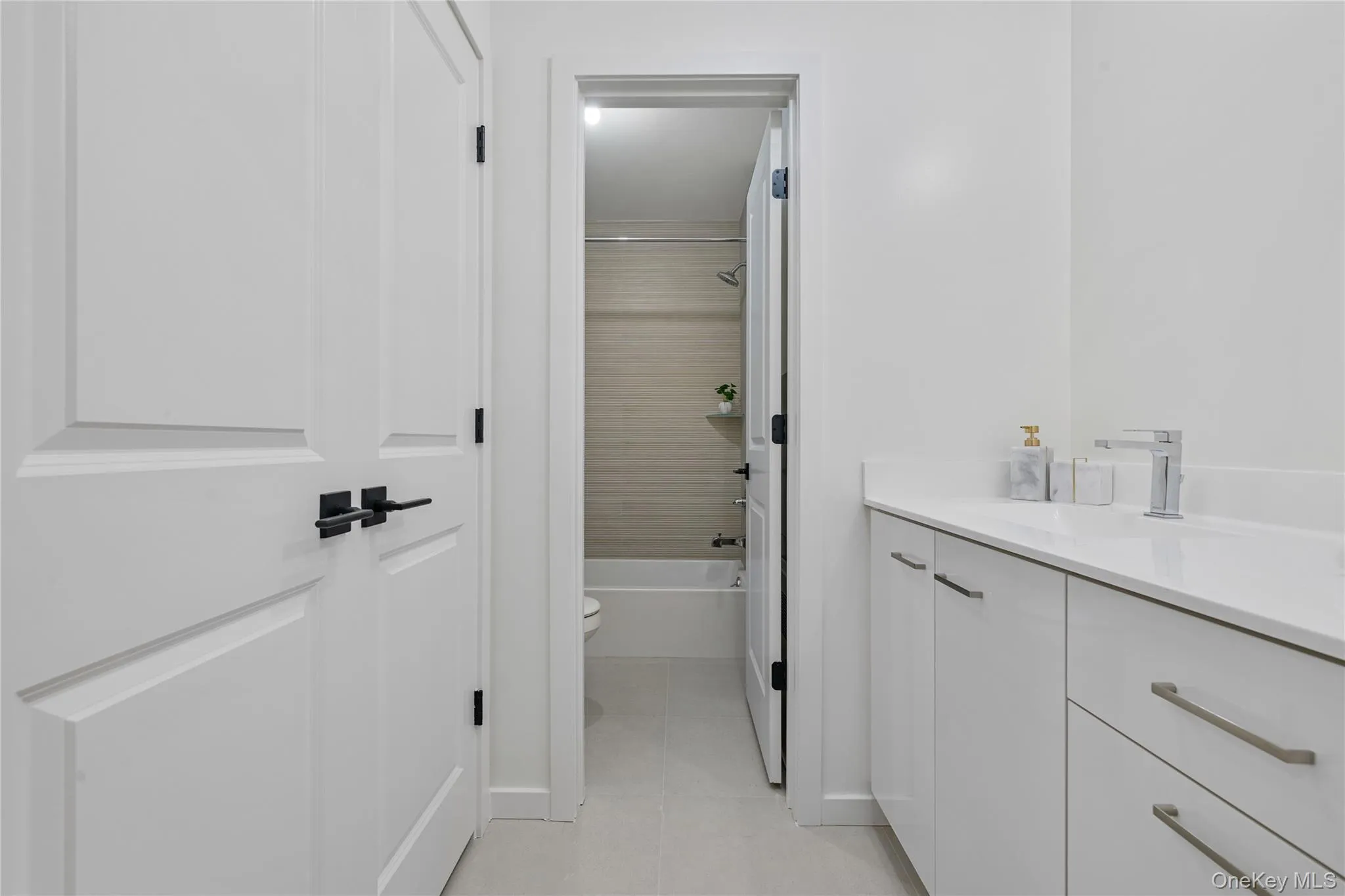 Bathroom 2 Bathroom 2