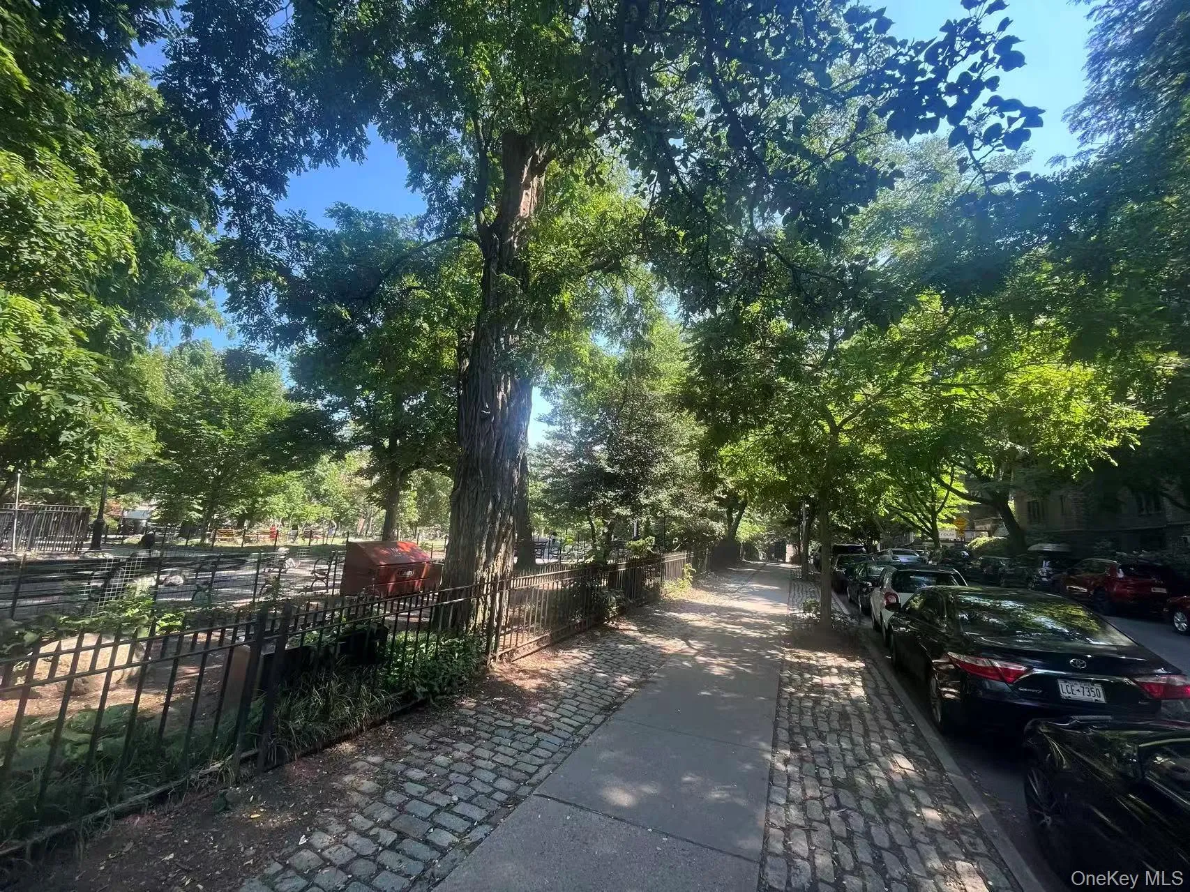 116 Pinehurst Avenue, New York, NY, 1 Bedroom Bedrooms, 7 Rooms Rooms,1 BathroomBathrooms,Residential,For Rent,Pinehurst,0,978454 116 Pinehurst Avenue, New York, NY, 1 Bedroom Bedrooms, 7 Rooms Rooms,1 BathroomBathrooms,Residential,For Rent,Pinehurst,0,978454