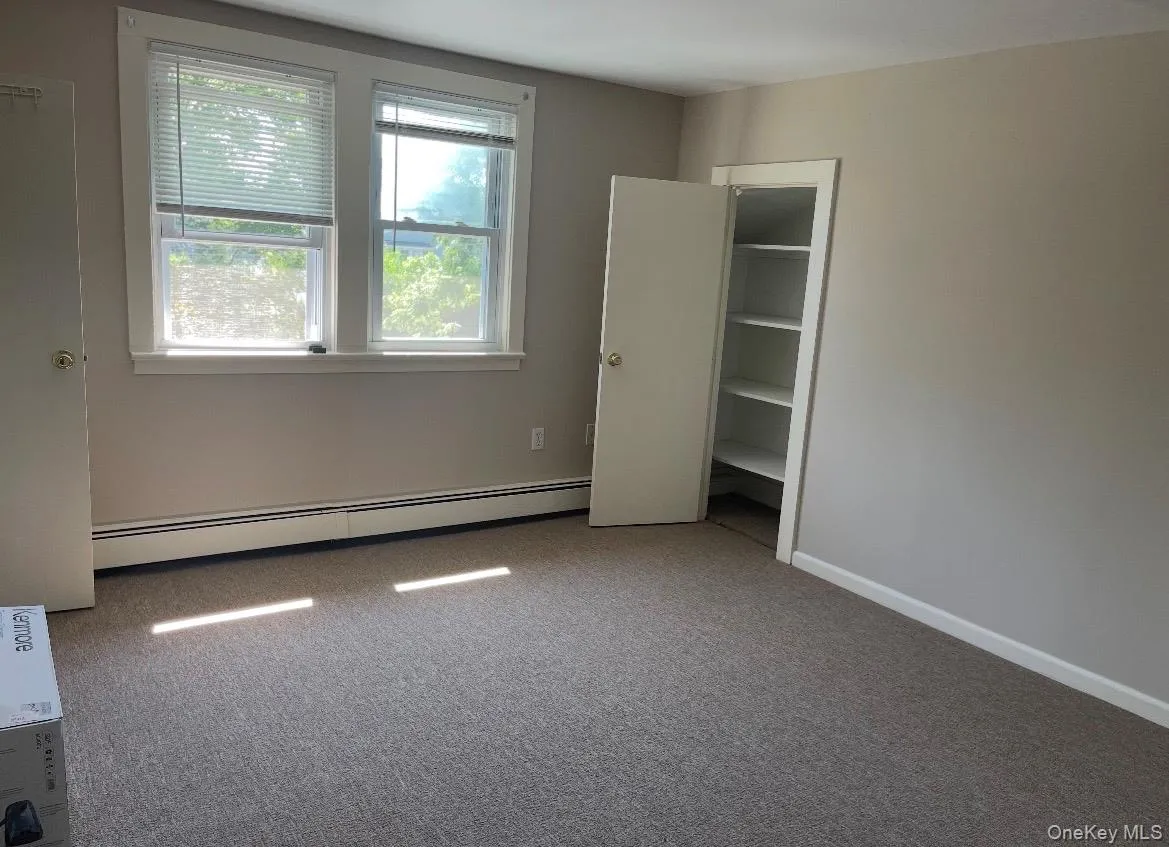 75A Muncy Avenue, West Babylon, NY, 3 Bedrooms Bedrooms, 8 Rooms Rooms,1 BathroomBathrooms,Residential Lease,For Rent,Muncy,0,978475 75A Muncy Avenue, West Babylon, NY, 3 Bedrooms Bedrooms, 8 Rooms Rooms,1 BathroomBathrooms,Residential Lease,For Rent,Muncy,0,978475