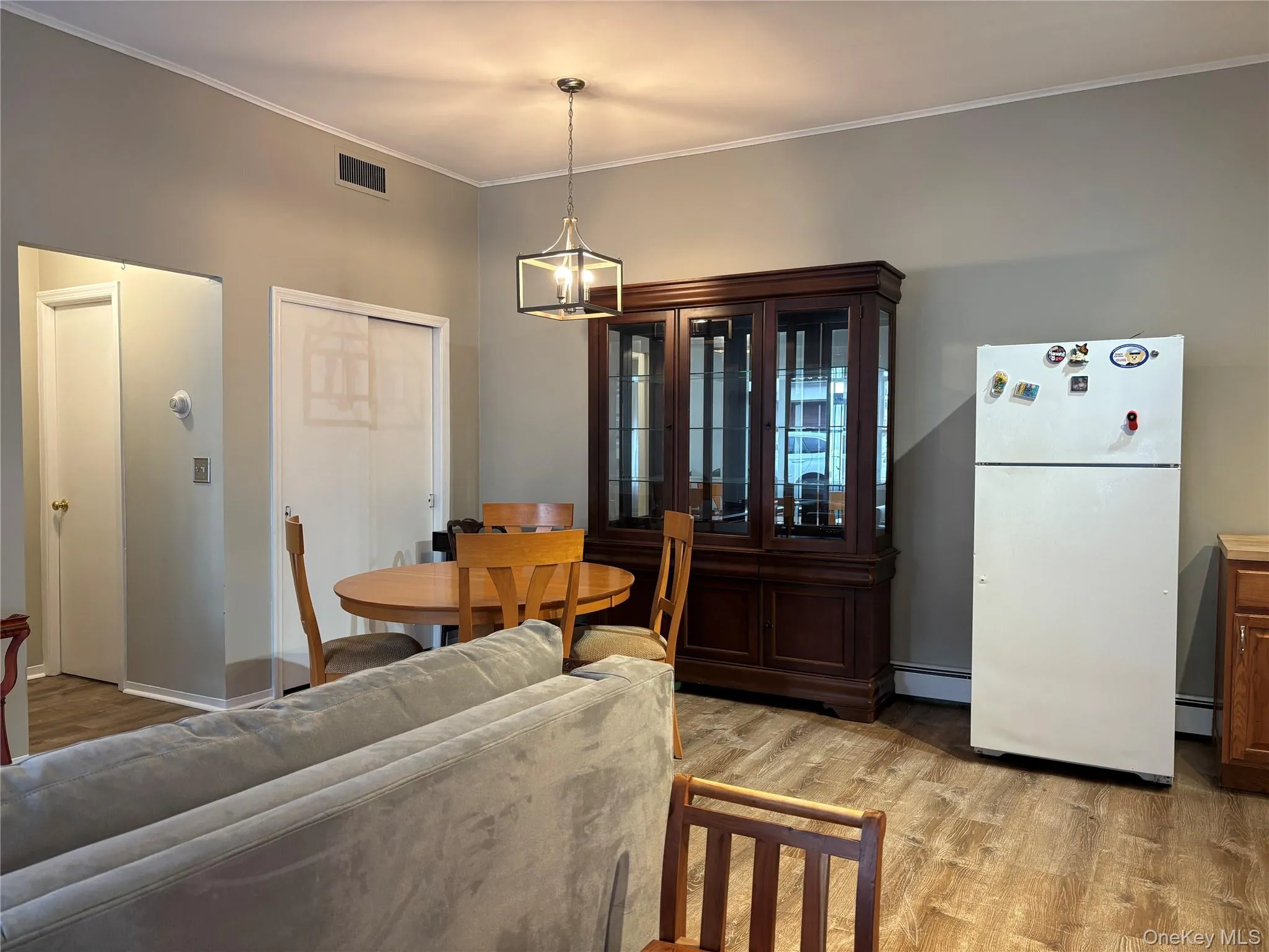 158 Horse Shoe, Oyster Bay, NY, 1 Bedroom Bedrooms, 2 Rooms Rooms,1 BathroomBathrooms,Residential Lease,For Rent,Horse Shoe,0,978478 158 Horse Shoe, Oyster Bay, NY, 1 Bedroom Bedrooms, 2 Rooms Rooms,1 BathroomBathrooms,Residential Lease,For Rent,Horse Shoe,0,978478