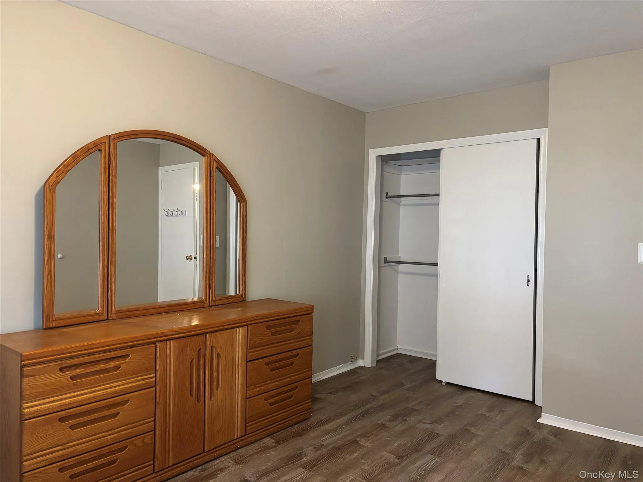 158 Horse Shoe, Oyster Bay, NY, 1 Bedroom Bedrooms, 2 Rooms Rooms,1 BathroomBathrooms,Residential Lease,For Rent,Horse Shoe,0,978478 158 Horse Shoe, Oyster Bay, NY, 1 Bedroom Bedrooms, 2 Rooms Rooms,1 BathroomBathrooms,Residential Lease,For Rent,Horse Shoe,0,978478