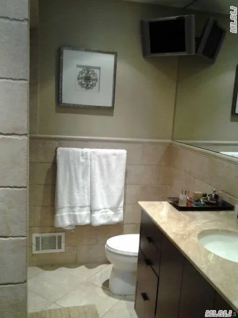 84 Pacific Boulevard, Long Beach, NY, 2 Bedrooms Bedrooms, 6 Rooms Rooms,2 BathroomsBathrooms,Residential Lease,For Rent,Pacific,0,978482 84 Pacific Boulevard, Long Beach, NY, 2 Bedrooms Bedrooms, 6 Rooms Rooms,2 BathroomsBathrooms,Residential Lease,For Rent,Pacific,0,978482