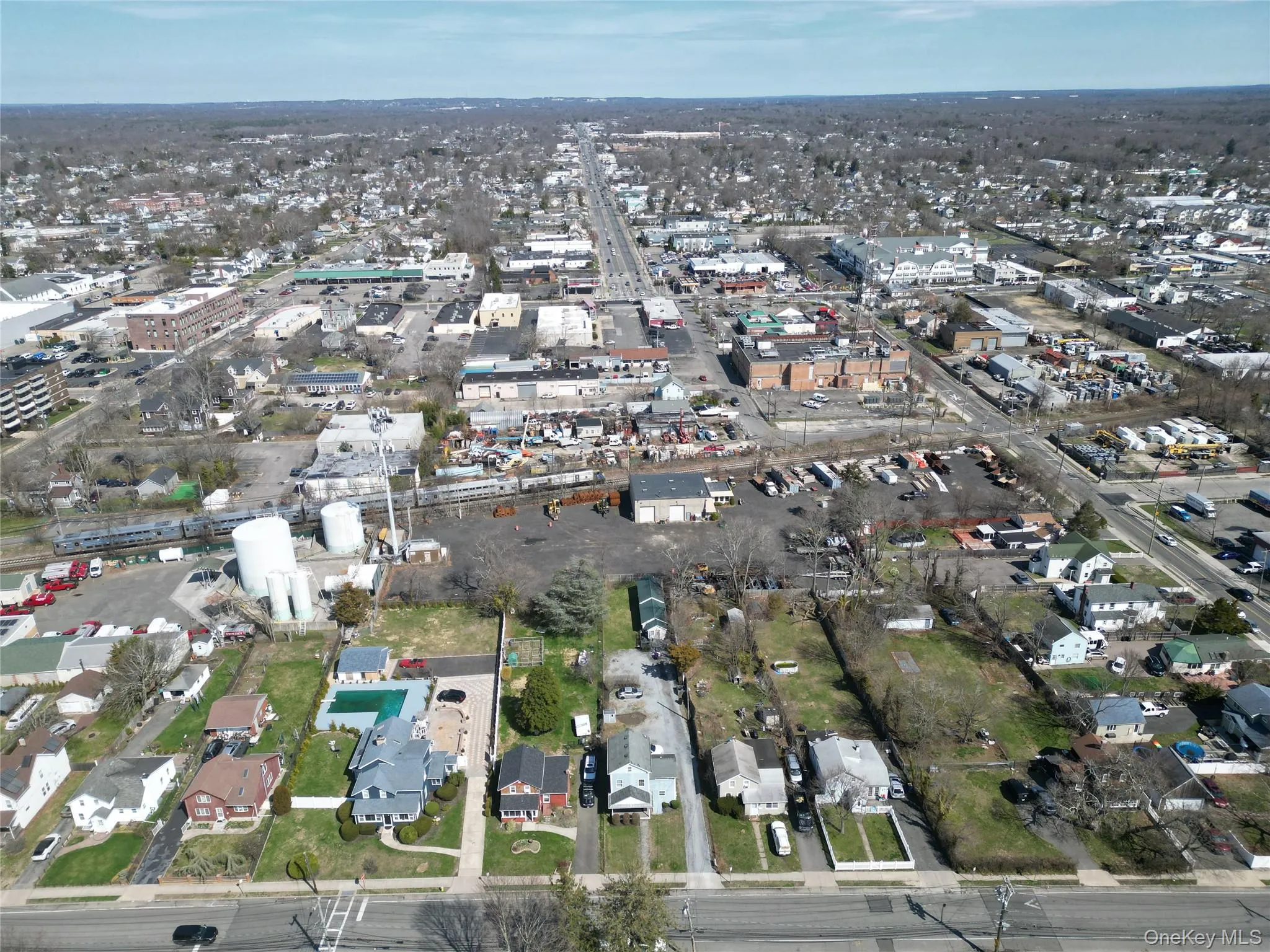 39 Edwards Street, Brookhaven, NY, 3 Bedrooms Bedrooms, 6 Rooms Rooms,2 BathroomsBathrooms,Residential Lease,For Rent,Edwards,0,978483 39 Edwards Street, Brookhaven, NY, 3 Bedrooms Bedrooms, 6 Rooms Rooms,2 BathroomsBathrooms,Residential Lease,For Rent,Edwards,0,978483