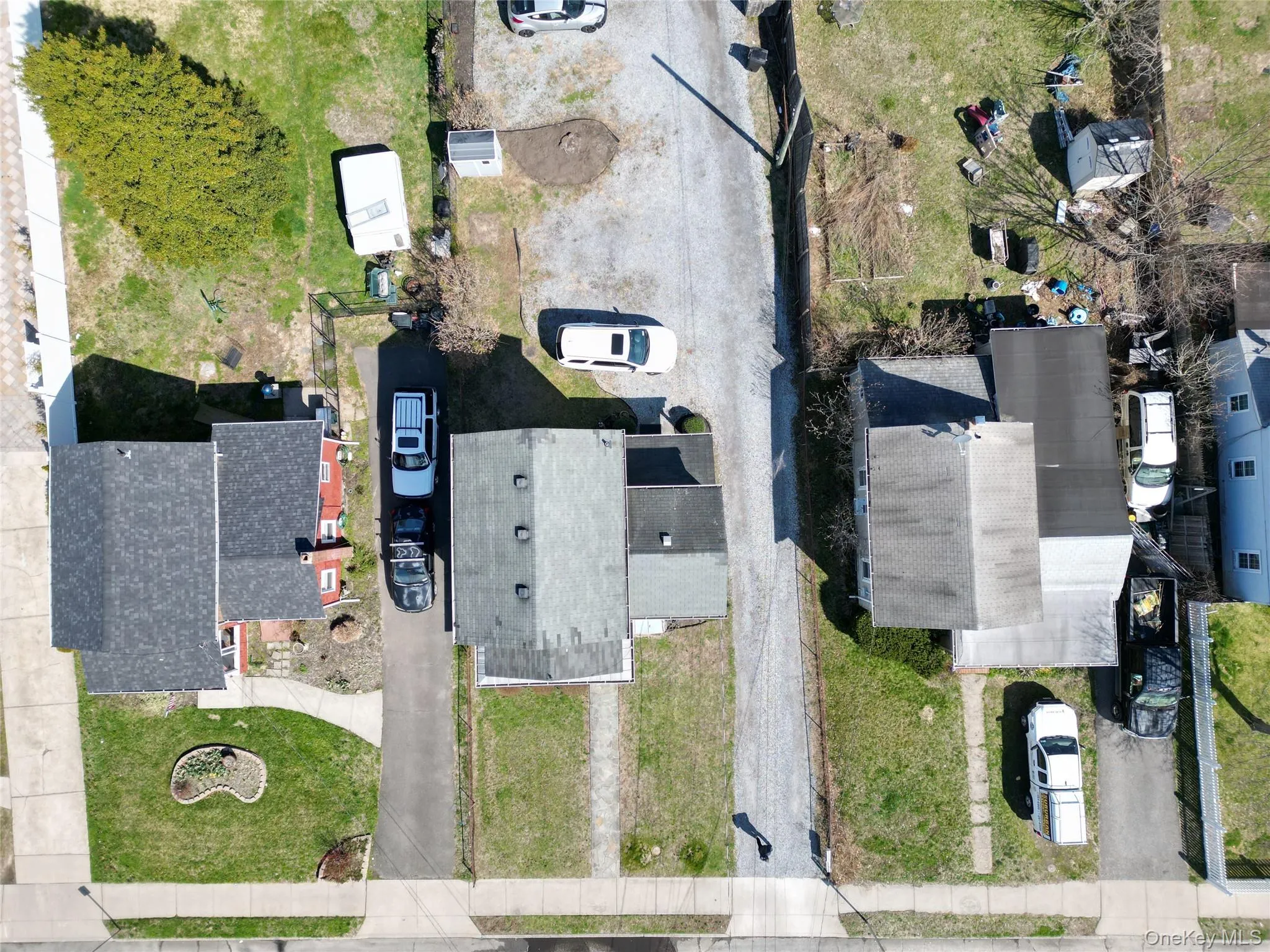 39 Edwards Street, Brookhaven, NY, 3 Bedrooms Bedrooms, 6 Rooms Rooms,2 BathroomsBathrooms,Residential Lease,For Rent,Edwards,0,978483 39 Edwards Street, Brookhaven, NY, 3 Bedrooms Bedrooms, 6 Rooms Rooms,2 BathroomsBathrooms,Residential Lease,For Rent,Edwards,0,978483