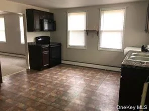 16 Airport Road, Deerpark, NY, 2 Bedrooms Bedrooms, 4 Rooms Rooms,1 BathroomBathrooms,Residential Lease,For Rent,Airport,0,978491 16 Airport Road, Deerpark, NY, 2 Bedrooms Bedrooms, 4 Rooms Rooms,1 BathroomBathrooms,Residential Lease,For Rent,Airport,0,978491