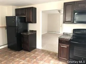 16 Airport Road, Deerpark, NY, 2 Bedrooms Bedrooms, 4 Rooms Rooms,1 BathroomBathrooms,Residential Lease,For Rent,Airport,0,978491 16 Airport Road, Deerpark, NY, 2 Bedrooms Bedrooms, 4 Rooms Rooms,1 BathroomBathrooms,Residential Lease,For Rent,Airport,0,978491
