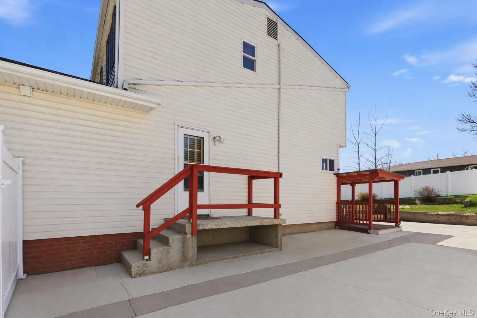 44 Howells Avenue, Brookhaven, NY, 5 Bedrooms Bedrooms, 10 Rooms Rooms,4 BathroomsBathrooms,Residential,For Rent,Howells,0,978494 44 Howells Avenue, Brookhaven, NY, 5 Bedrooms Bedrooms, 10 Rooms Rooms,4 BathroomsBathrooms,Residential,For Rent,Howells,0,978494
