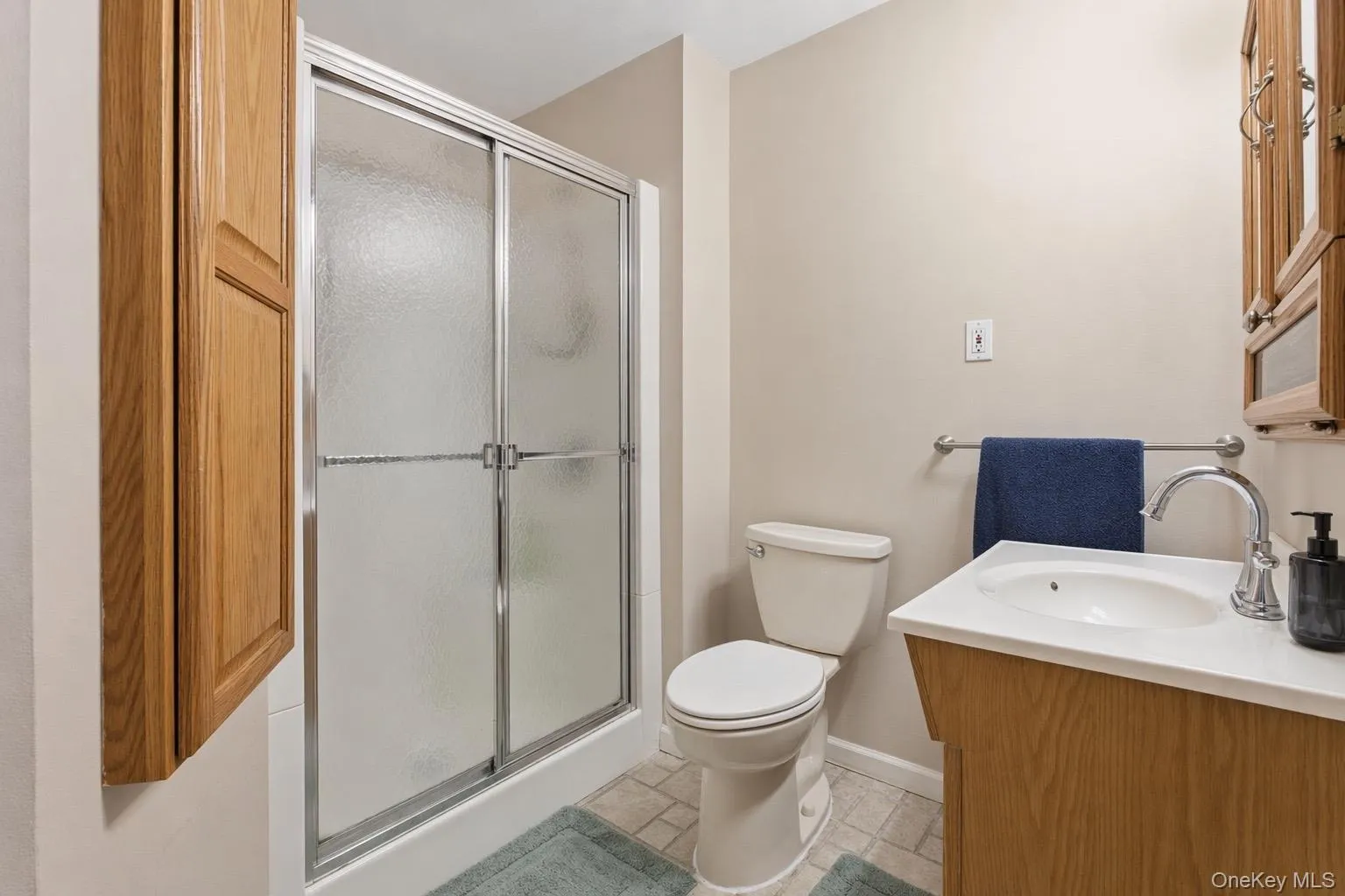 44 Howells Avenue, Brookhaven, NY, 5 Bedrooms Bedrooms, 10 Rooms Rooms,4 BathroomsBathrooms,Residential,For Rent,Howells,0,978494 44 Howells Avenue, Brookhaven, NY, 5 Bedrooms Bedrooms, 10 Rooms Rooms,4 BathroomsBathrooms,Residential,For Rent,Howells,0,978494