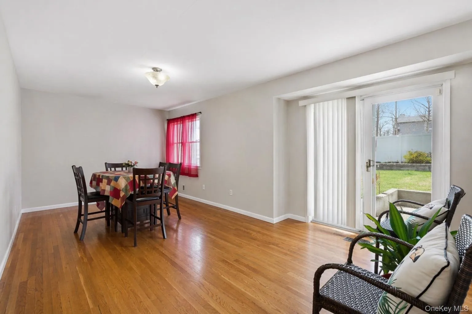 44 Howells Avenue, Brookhaven, NY, 5 Bedrooms Bedrooms, 10 Rooms Rooms,4 BathroomsBathrooms,Residential,For Rent,Howells,0,978494 44 Howells Avenue, Brookhaven, NY, 5 Bedrooms Bedrooms, 10 Rooms Rooms,4 BathroomsBathrooms,Residential,For Rent,Howells,0,978494