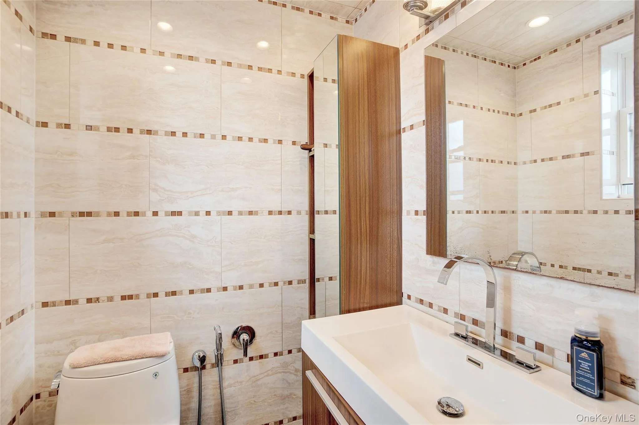 2800 Coyle Street, New York, NY, 3 Bedrooms Bedrooms, 7 Rooms Rooms,1 BathroomBathrooms,Residential,For Rent,Coyle,0,978521 2800 Coyle Street, New York, NY, 3 Bedrooms Bedrooms, 7 Rooms Rooms,1 BathroomBathrooms,Residential,For Rent,Coyle,0,978521