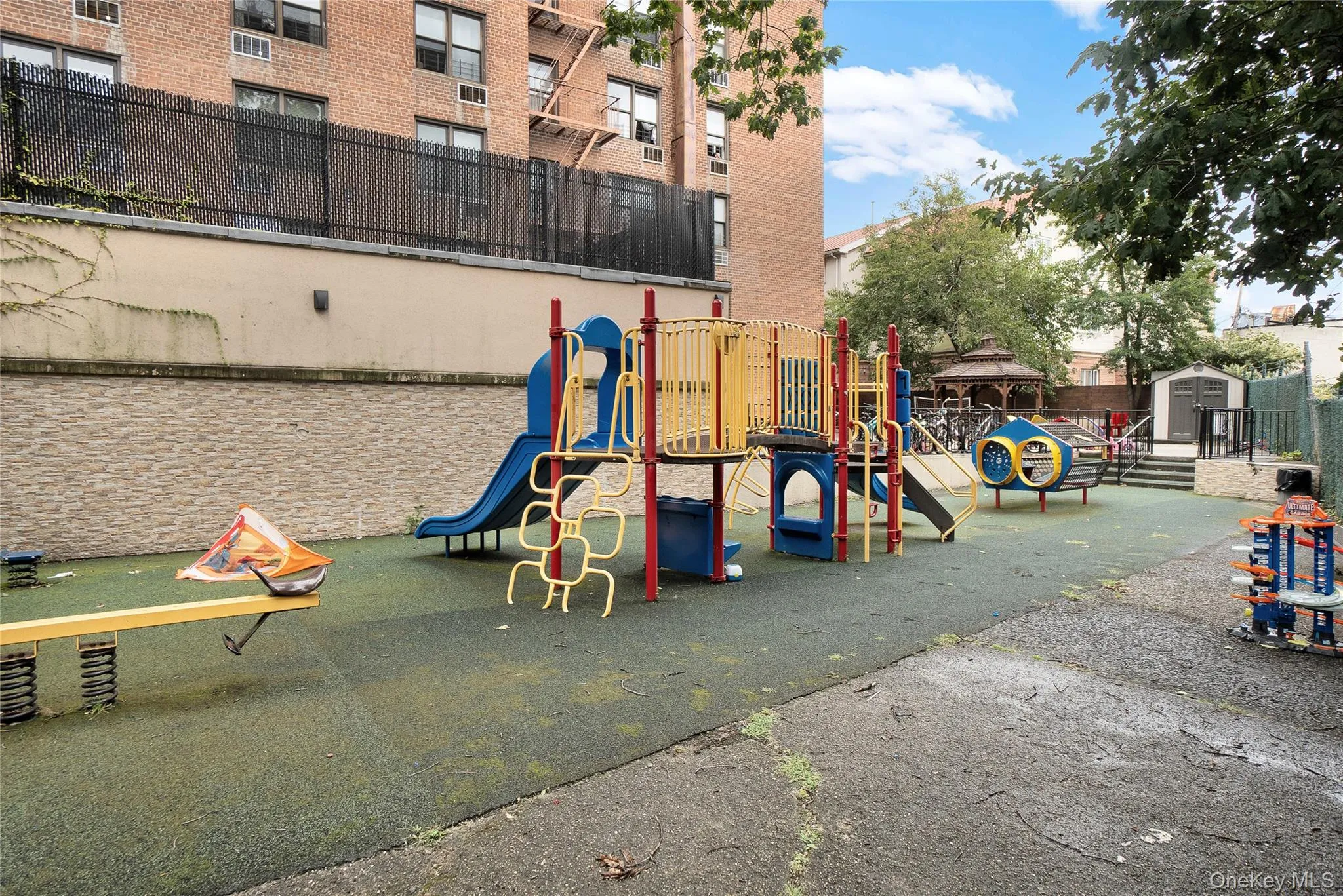 2800 Coyle Street, New York, NY, 3 Bedrooms Bedrooms, 7 Rooms Rooms,1 BathroomBathrooms,Residential,For Rent,Coyle,0,978521 2800 Coyle Street, New York, NY, 3 Bedrooms Bedrooms, 7 Rooms Rooms,1 BathroomBathrooms,Residential,For Rent,Coyle,0,978521