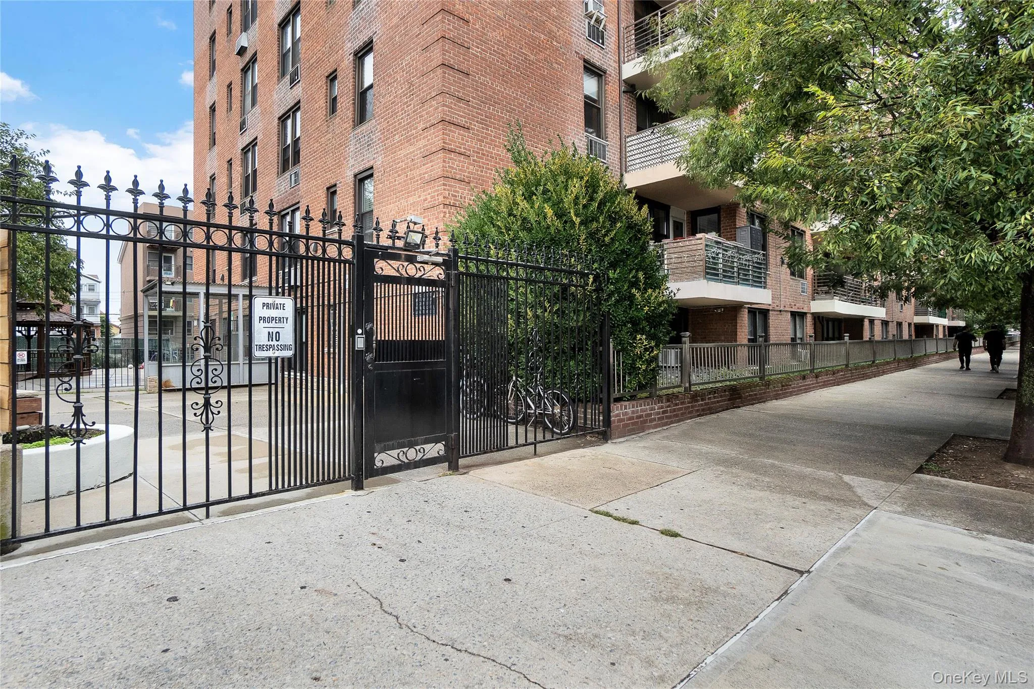 2800 Coyle Street, New York, NY, 3 Bedrooms Bedrooms, 7 Rooms Rooms,1 BathroomBathrooms,Residential,For Rent,Coyle,0,978521 2800 Coyle Street, New York, NY, 3 Bedrooms Bedrooms, 7 Rooms Rooms,1 BathroomBathrooms,Residential,For Rent,Coyle,0,978521