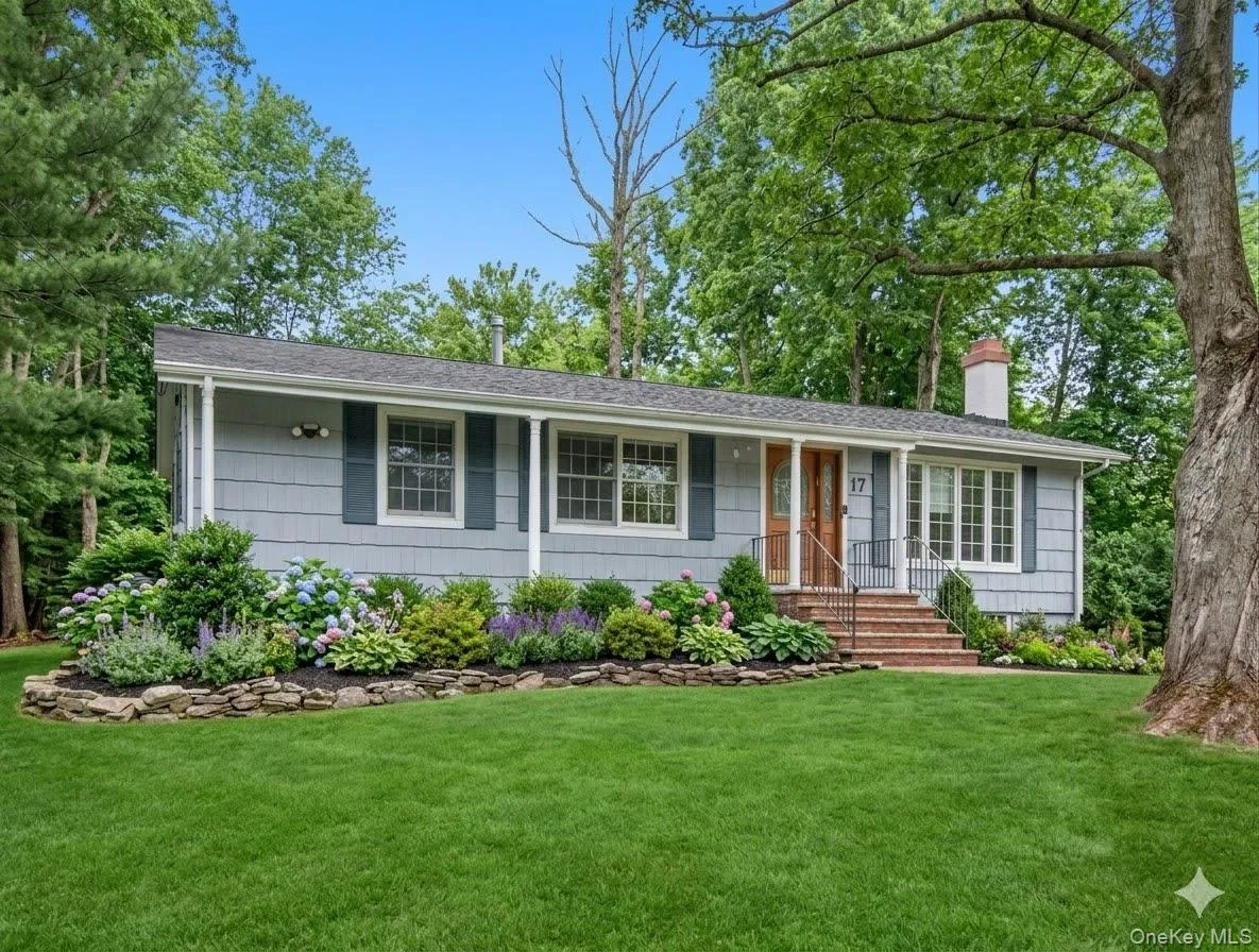 17 Victoria Drive, Ramapo, NY, 4 Bedrooms Bedrooms, 9 Rooms Rooms,2 BathroomsBathrooms,Residential,For Rent,Victoria,0,978525 17 Victoria Drive, Ramapo, NY, 4 Bedrooms Bedrooms, 9 Rooms Rooms,2 BathroomsBathrooms,Residential,For Rent,Victoria,0,978525