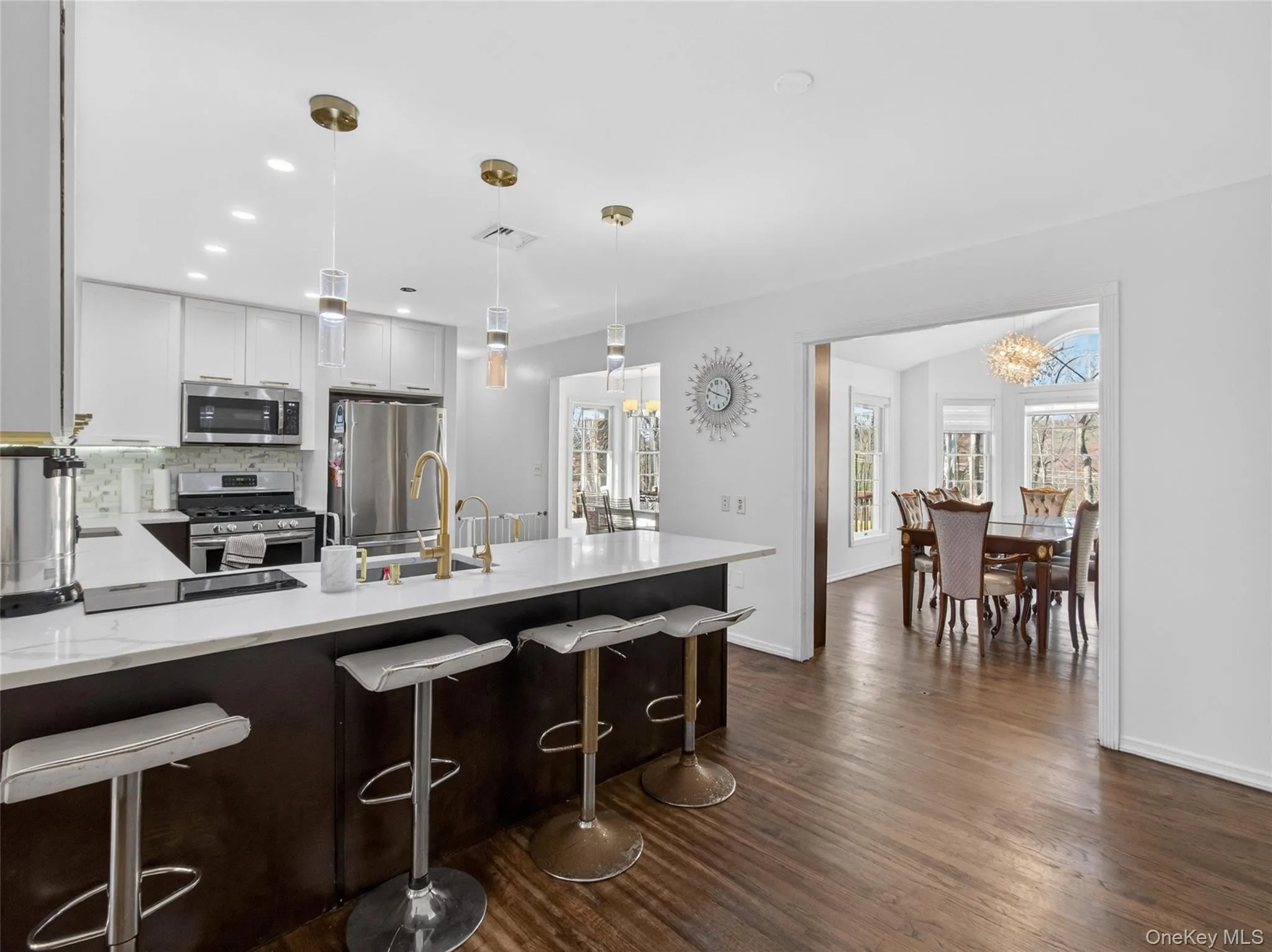 17 Victoria Drive, Ramapo, NY, 4 Bedrooms Bedrooms, 9 Rooms Rooms,2 BathroomsBathrooms,Residential,For Rent,Victoria,0,978525 17 Victoria Drive, Ramapo, NY, 4 Bedrooms Bedrooms, 9 Rooms Rooms,2 BathroomsBathrooms,Residential,For Rent,Victoria,0,978525