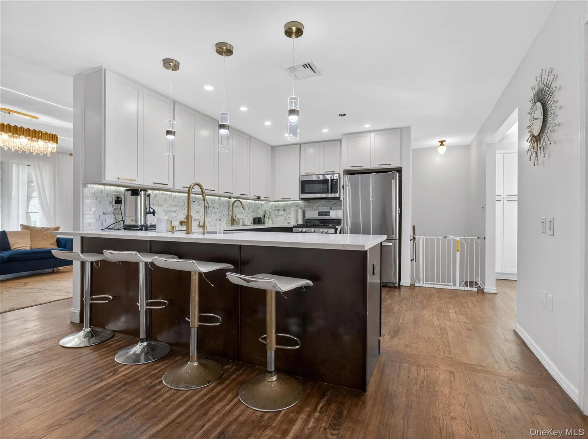 17 Victoria Drive, Ramapo, NY, 4 Bedrooms Bedrooms, 9 Rooms Rooms,2 BathroomsBathrooms,Residential,For Rent,Victoria,0,978525 17 Victoria Drive, Ramapo, NY, 4 Bedrooms Bedrooms, 9 Rooms Rooms,2 BathroomsBathrooms,Residential,For Rent,Victoria,0,978525