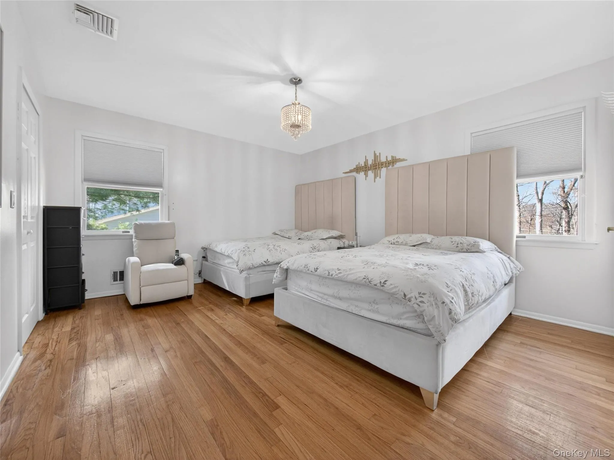 17 Victoria Drive, Ramapo, NY, 4 Bedrooms Bedrooms, 9 Rooms Rooms,2 BathroomsBathrooms,Residential,For Rent,Victoria,0,978525 17 Victoria Drive, Ramapo, NY, 4 Bedrooms Bedrooms, 9 Rooms Rooms,2 BathroomsBathrooms,Residential,For Rent,Victoria,0,978525
