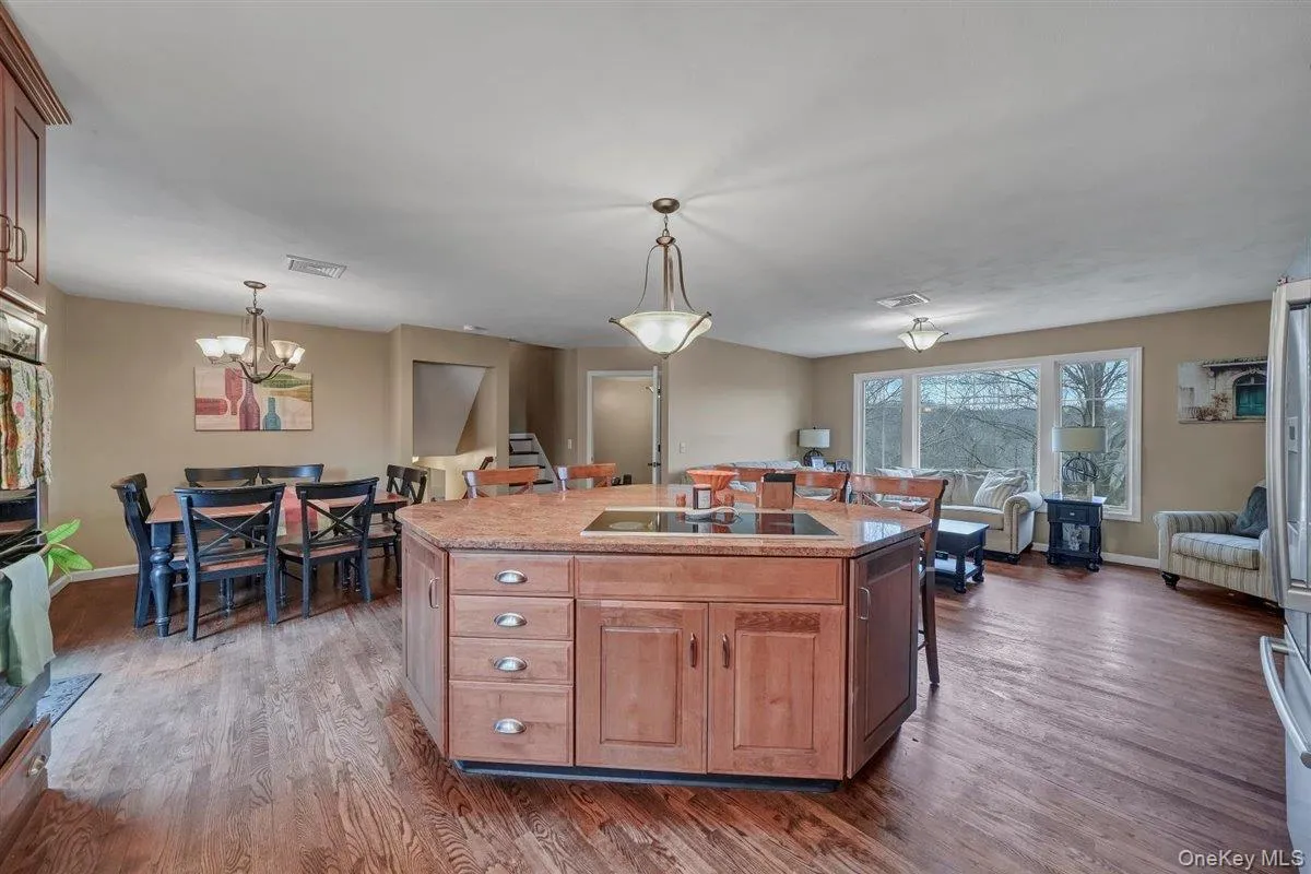 215 Prospect Road, Blooming Grove, NY, 4 Bedrooms Bedrooms, 7 Rooms Rooms,3 BathroomsBathrooms,Residential,For Rent,Prospect,0,978536 215 Prospect Road, Blooming Grove, NY, 4 Bedrooms Bedrooms, 7 Rooms Rooms,3 BathroomsBathrooms,Residential,For Rent,Prospect,0,978536
