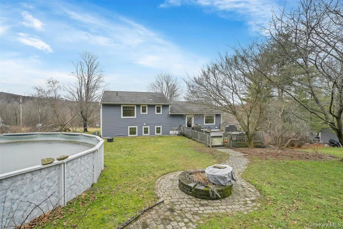 215 Prospect Road, Blooming Grove, NY, 4 Bedrooms Bedrooms, 7 Rooms Rooms,3 BathroomsBathrooms,Residential,For Rent,Prospect,0,978536 215 Prospect Road, Blooming Grove, NY, 4 Bedrooms Bedrooms, 7 Rooms Rooms,3 BathroomsBathrooms,Residential,For Rent,Prospect,0,978536