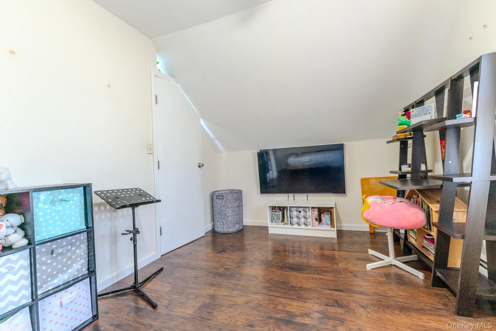 33 Manor Drive, Brookhaven, NY, 3 Bedrooms Bedrooms, 8 Rooms Rooms,1 BathroomBathrooms,Residential,For Rent,Manor,0,978553 33 Manor Drive, Brookhaven, NY, 3 Bedrooms Bedrooms, 8 Rooms Rooms,1 BathroomBathrooms,Residential,For Rent,Manor,0,978553