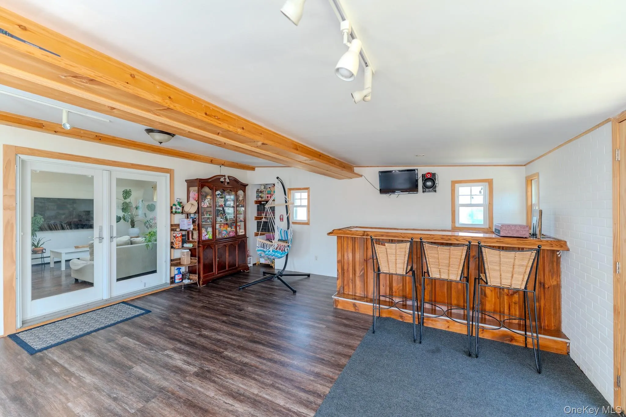 33 Manor Drive, Brookhaven, NY, 3 Bedrooms Bedrooms, 8 Rooms Rooms,1 BathroomBathrooms,Residential,For Rent,Manor,0,978553 33 Manor Drive, Brookhaven, NY, 3 Bedrooms Bedrooms, 8 Rooms Rooms,1 BathroomBathrooms,Residential,For Rent,Manor,0,978553