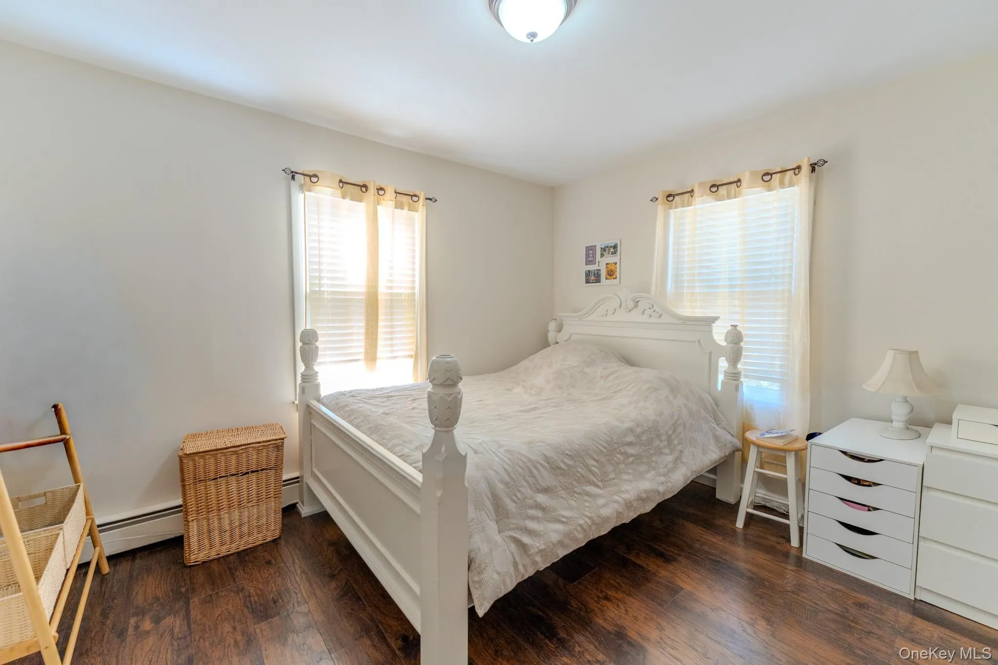 33 Manor Drive, Brookhaven, NY, 3 Bedrooms Bedrooms, 8 Rooms Rooms,1 BathroomBathrooms,Residential,For Rent,Manor,0,978553 33 Manor Drive, Brookhaven, NY, 3 Bedrooms Bedrooms, 8 Rooms Rooms,1 BathroomBathrooms,Residential,For Rent,Manor,0,978553