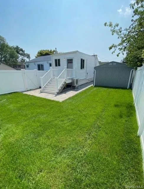 11 Stan Haven Place, Huntington, NY, 1 Bedroom Bedrooms, 2 Rooms Rooms,1 BathroomBathrooms,Residential Lease,For Rent,Stan Haven,0,978561 11 Stan Haven Place, Huntington, NY, 1 Bedroom Bedrooms, 2 Rooms Rooms,1 BathroomBathrooms,Residential Lease,For Rent,Stan Haven,0,978561