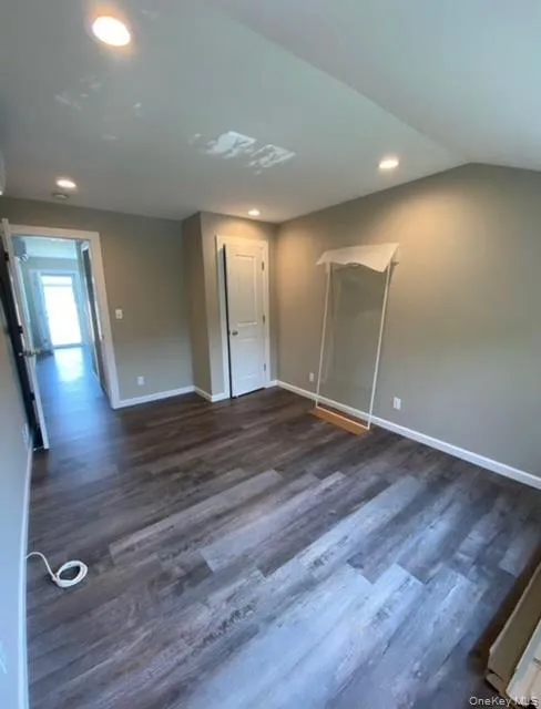 11 Stan Haven Place, Huntington, NY, 1 Bedroom Bedrooms, 2 Rooms Rooms,1 BathroomBathrooms,Residential Lease,For Rent,Stan Haven,0,978561 11 Stan Haven Place, Huntington, NY, 1 Bedroom Bedrooms, 2 Rooms Rooms,1 BathroomBathrooms,Residential Lease,For Rent,Stan Haven,0,978561