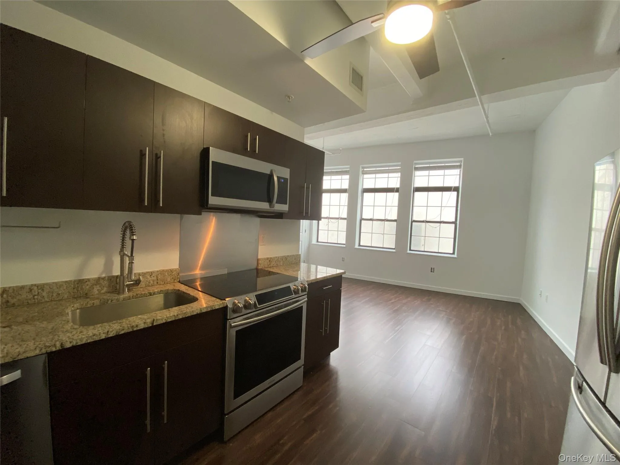2 Mill Street, Yonkers, NY, 1 Room Rooms,1 BathroomBathrooms,Residential Lease,For Rent,Mill,0,978563 2 Mill Street, Yonkers, NY, 1 Room Rooms,1 BathroomBathrooms,Residential Lease,For Rent,Mill,0,978563