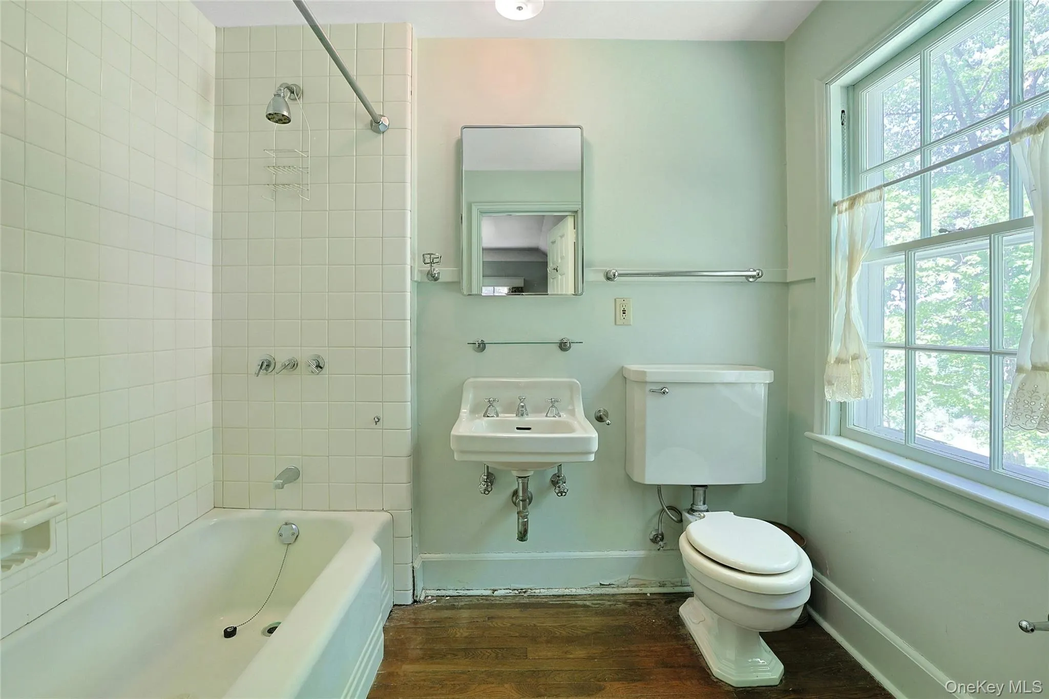 982 Bradley Parkway, Orangetown, NY, 5 Bedrooms Bedrooms, 13 Rooms Rooms,3 BathroomsBathrooms,Residential,For Rent,Bradley,0,978569 982 Bradley Parkway, Orangetown, NY, 5 Bedrooms Bedrooms, 13 Rooms Rooms,3 BathroomsBathrooms,Residential,For Rent,Bradley,0,978569