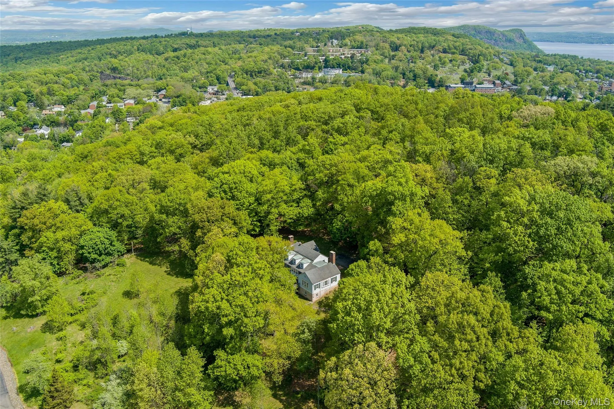982 Bradley Parkway, Orangetown, NY, 5 Bedrooms Bedrooms, 13 Rooms Rooms,3 BathroomsBathrooms,Residential,For Rent,Bradley,0,978569 982 Bradley Parkway, Orangetown, NY, 5 Bedrooms Bedrooms, 13 Rooms Rooms,3 BathroomsBathrooms,Residential,For Rent,Bradley,0,978569