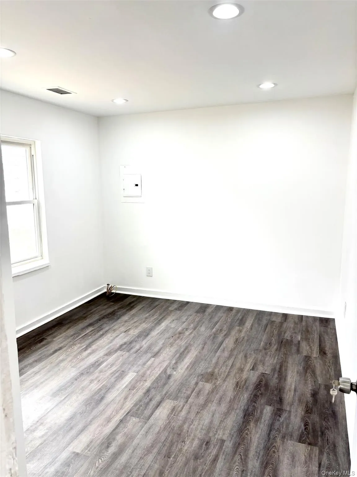 718 Provost Avenue, Brookhaven, NY, 4 Bedrooms Bedrooms, 6 Rooms Rooms,1 BathroomBathrooms,Residential Lease,For Rent,Provost,0,978598 718 Provost Avenue, Brookhaven, NY, 4 Bedrooms Bedrooms, 6 Rooms Rooms,1 BathroomBathrooms,Residential Lease,For Rent,Provost,0,978598
