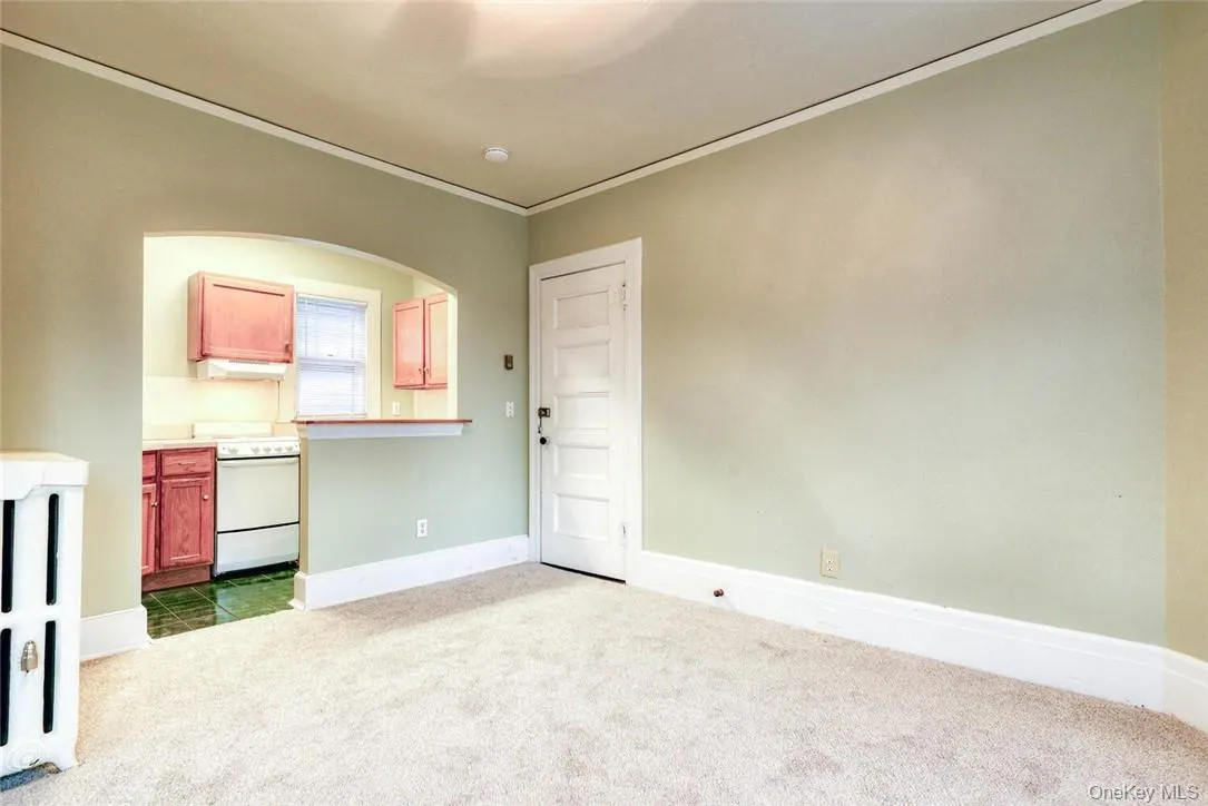 With Entrance With Entrance