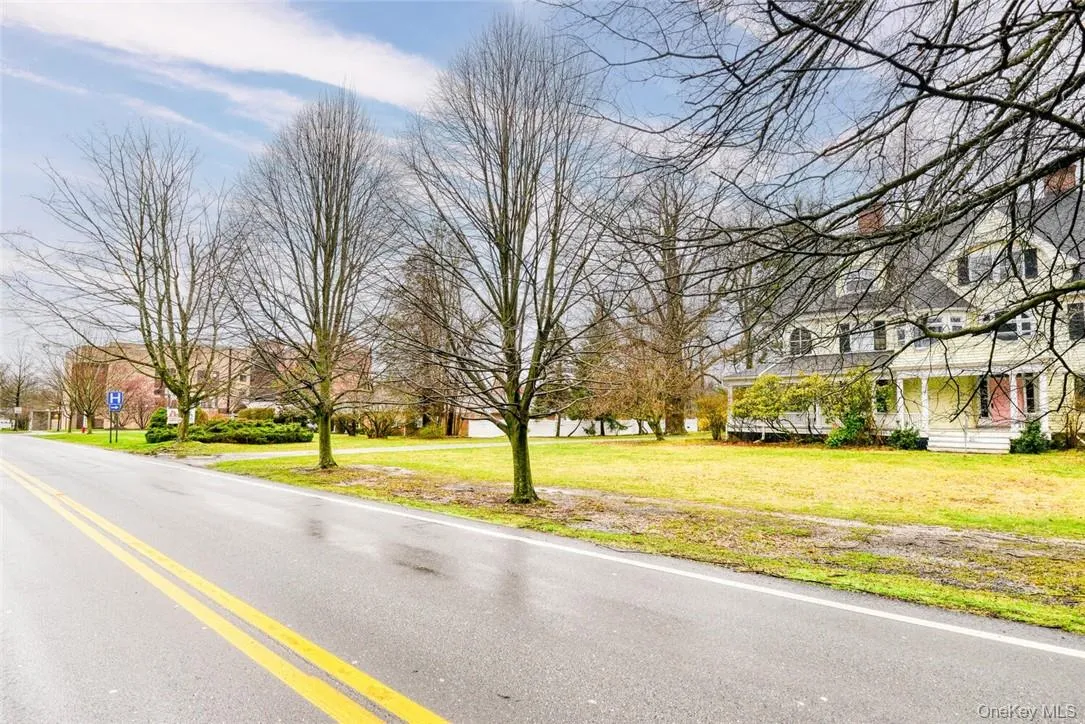 Proximity to Saint Anthony Community Hospital Proximity to Saint Anthony Community Hospital