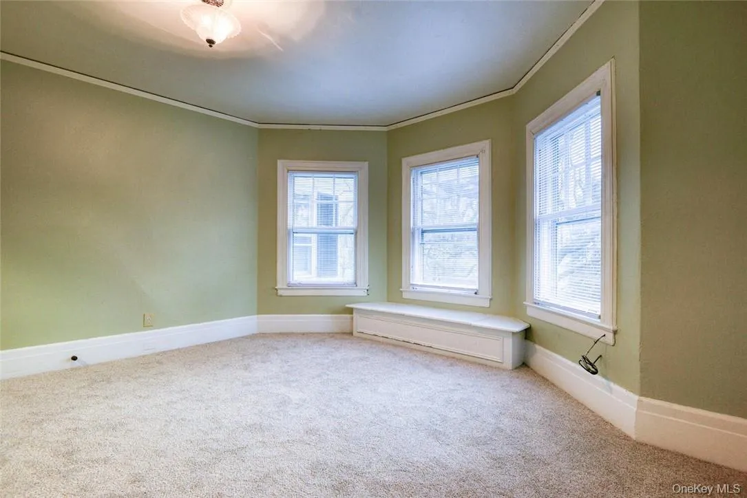 25 Maple Avenue, Warwick (town), NY, 3 Rooms Rooms,1 BathroomBathrooms,Residential Lease,For Rent,Maple,0,978599 25 Maple Avenue, Warwick (town), NY, 3 Rooms Rooms,1 BathroomBathrooms,Residential Lease,For Rent,Maple,0,978599