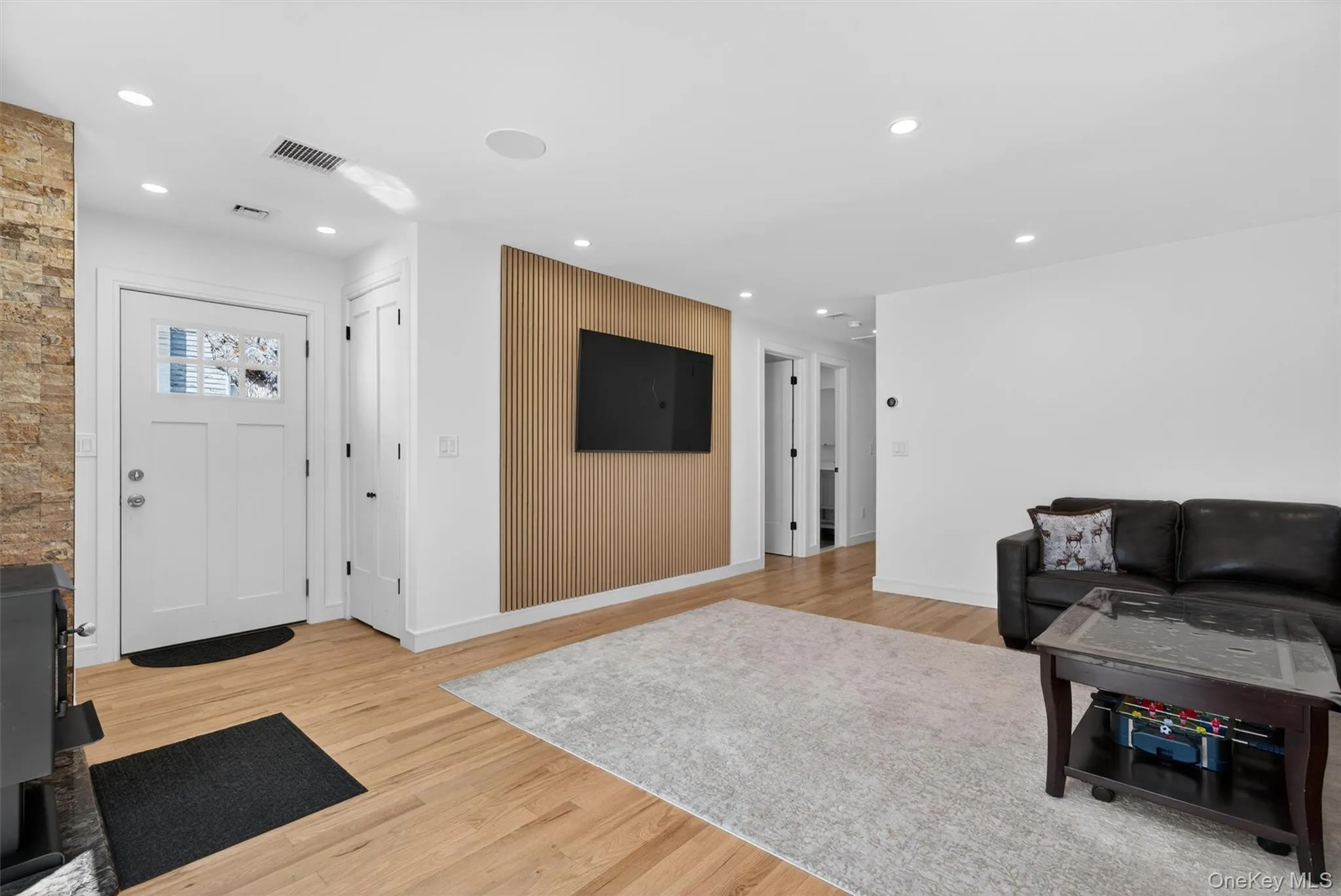 65 Bradley Road, Neversink, NY, 3 Bedrooms Bedrooms, 8 Rooms Rooms,3 BathroomsBathrooms,Residential,For Rent,Bradley,0,978600 65 Bradley Road, Neversink, NY, 3 Bedrooms Bedrooms, 8 Rooms Rooms,3 BathroomsBathrooms,Residential,For Rent,Bradley,0,978600