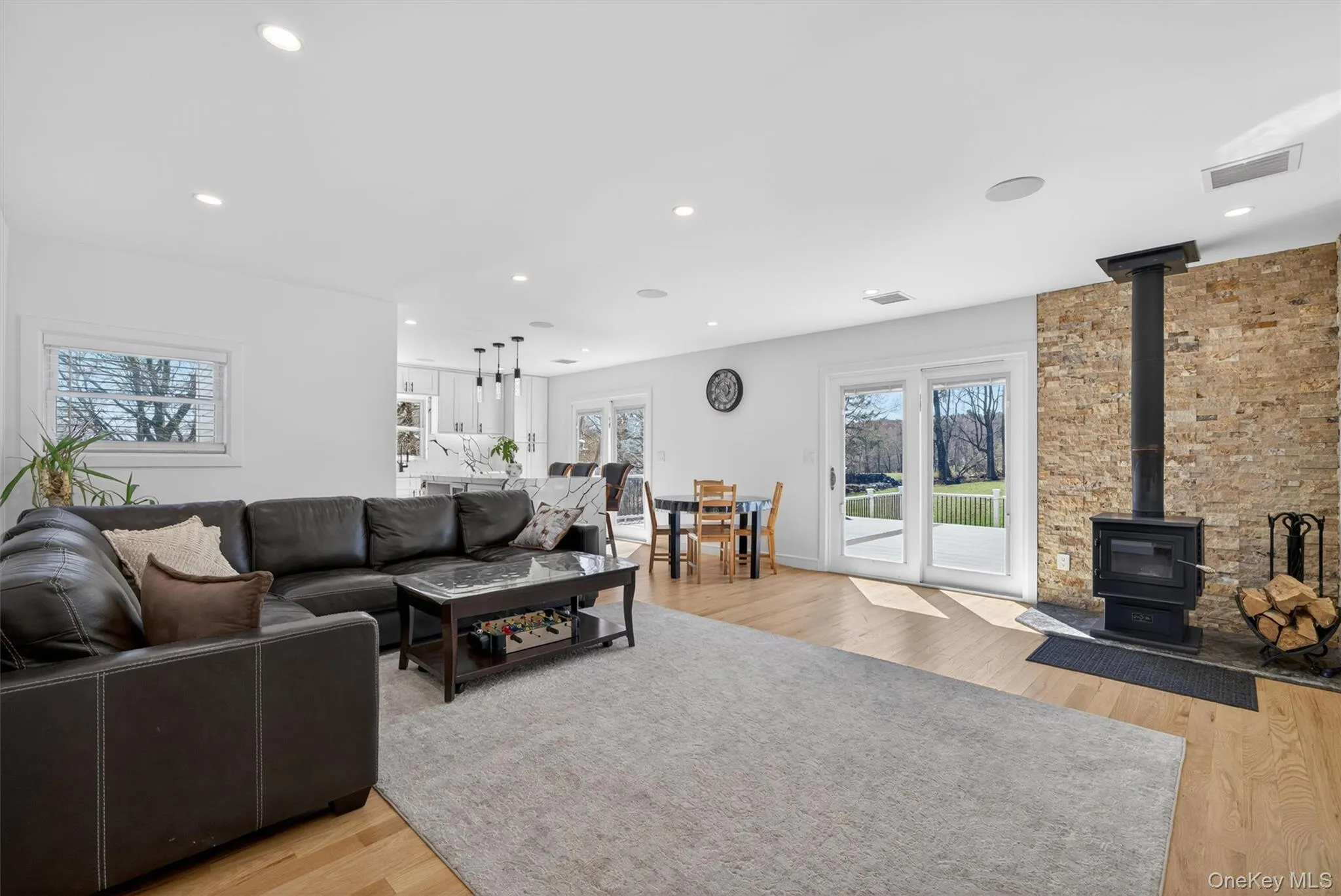 65 Bradley Road, Neversink, NY, 3 Bedrooms Bedrooms, 8 Rooms Rooms,3 BathroomsBathrooms,Residential,For Rent,Bradley,0,978600 65 Bradley Road, Neversink, NY, 3 Bedrooms Bedrooms, 8 Rooms Rooms,3 BathroomsBathrooms,Residential,For Rent,Bradley,0,978600