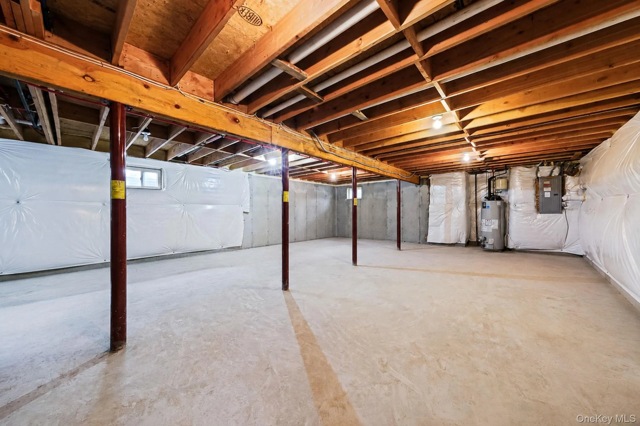 Full Unfinished Basement with OSE Full Unfinished Basement with OSE