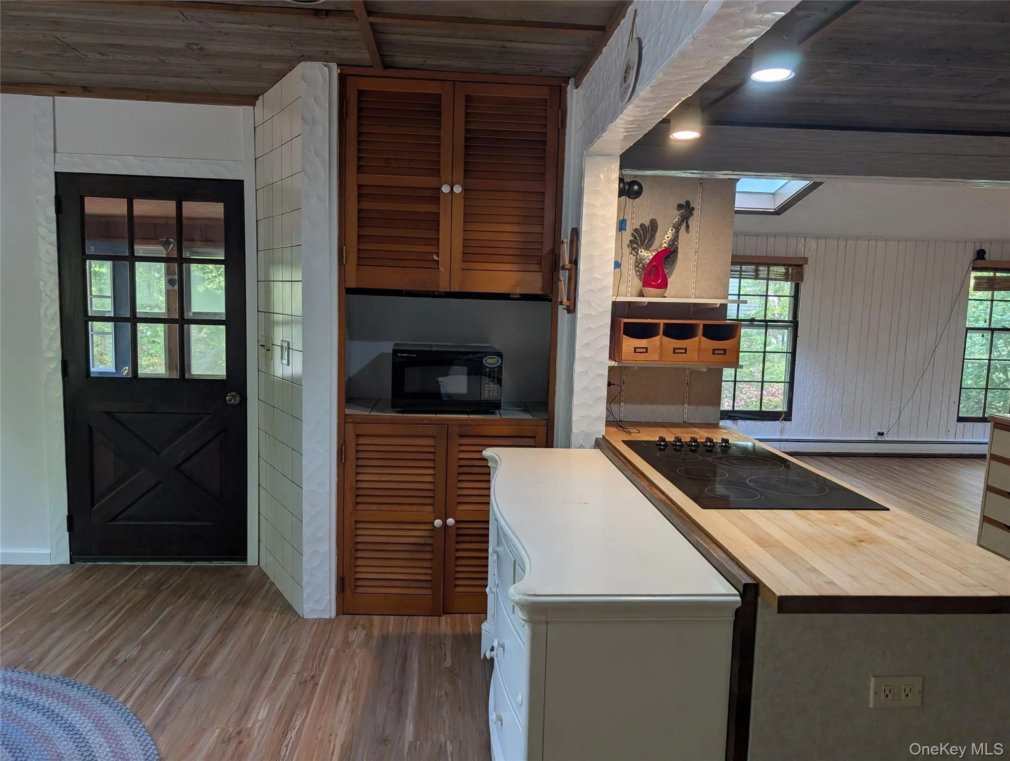 45 Sunken Meadow Road, Huntington, NY, 3 Bedrooms Bedrooms, 8 Rooms Rooms,2 BathroomsBathrooms,Residential Lease,For Rent,Sunken Meadow,0,978625 45 Sunken Meadow Road, Huntington, NY, 3 Bedrooms Bedrooms, 8 Rooms Rooms,2 BathroomsBathrooms,Residential Lease,For Rent,Sunken Meadow,0,978625
