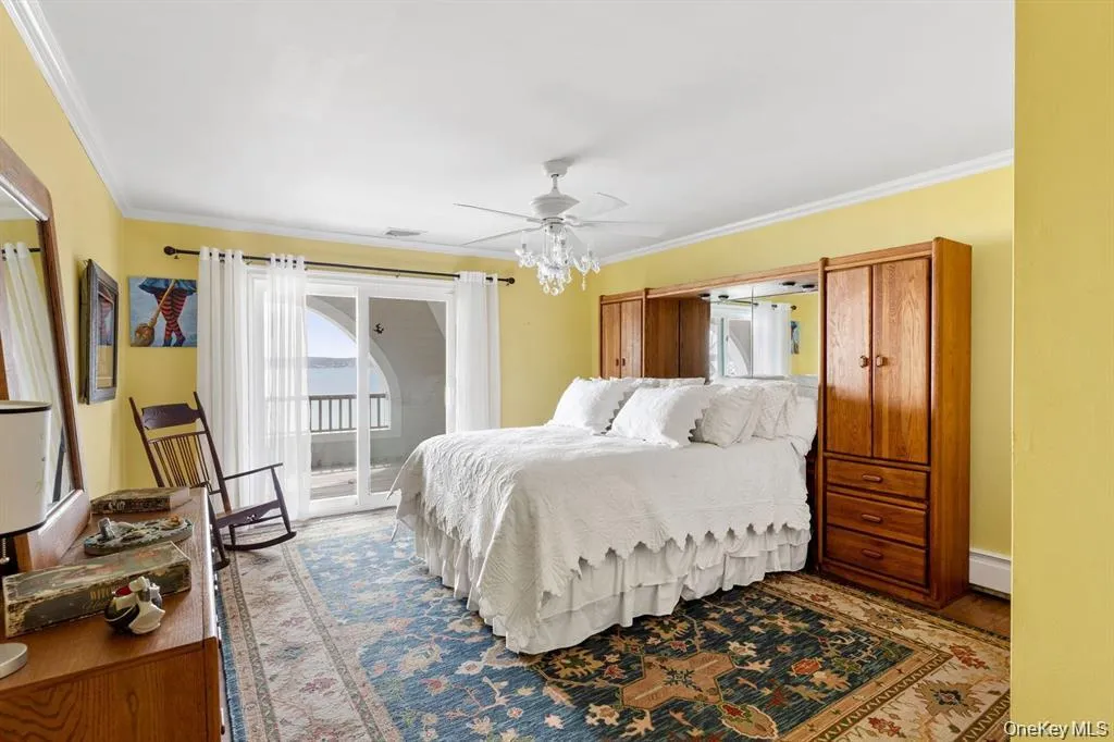 33 Beach Road, Huntington, NY, 6 Bedrooms Bedrooms, 15 Rooms Rooms,4 BathroomsBathrooms,Residential,For Rent,Beach,0,978627 33 Beach Road, Huntington, NY, 6 Bedrooms Bedrooms, 15 Rooms Rooms,4 BathroomsBathrooms,Residential,For Rent,Beach,0,978627