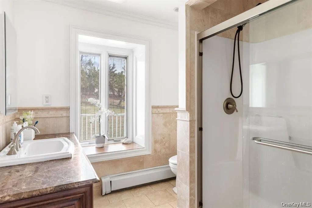 33 Beach Road, Huntington, NY, 6 Bedrooms Bedrooms, 15 Rooms Rooms,4 BathroomsBathrooms,Residential,For Rent,Beach,0,978627 33 Beach Road, Huntington, NY, 6 Bedrooms Bedrooms, 15 Rooms Rooms,4 BathroomsBathrooms,Residential,For Rent,Beach,0,978627