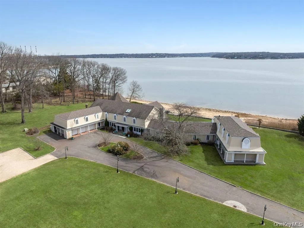 33 Beach Road, Huntington, NY, 6 Bedrooms Bedrooms, 15 Rooms Rooms,4 BathroomsBathrooms,Residential,For Rent,Beach,0,978627 33 Beach Road, Huntington, NY, 6 Bedrooms Bedrooms, 15 Rooms Rooms,4 BathroomsBathrooms,Residential,For Rent,Beach,0,978627