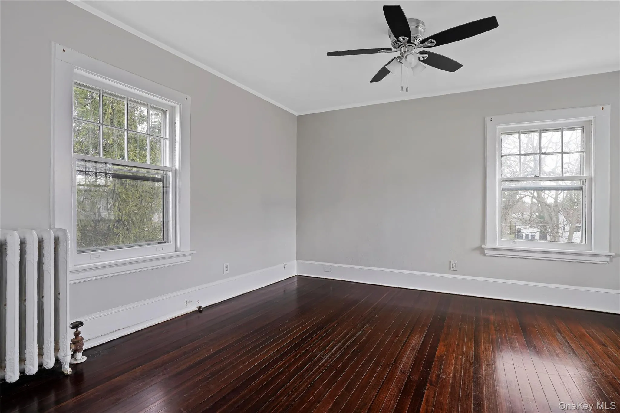 Bedroom I With Ceiling Fan Bedroom I With Ceiling Fan
