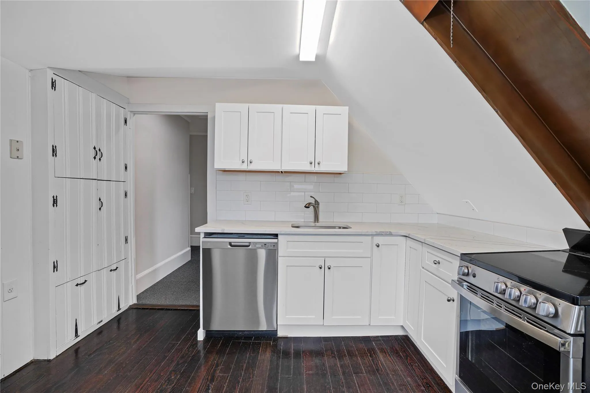 Plenty Of Storage! Plenty Of Storage!