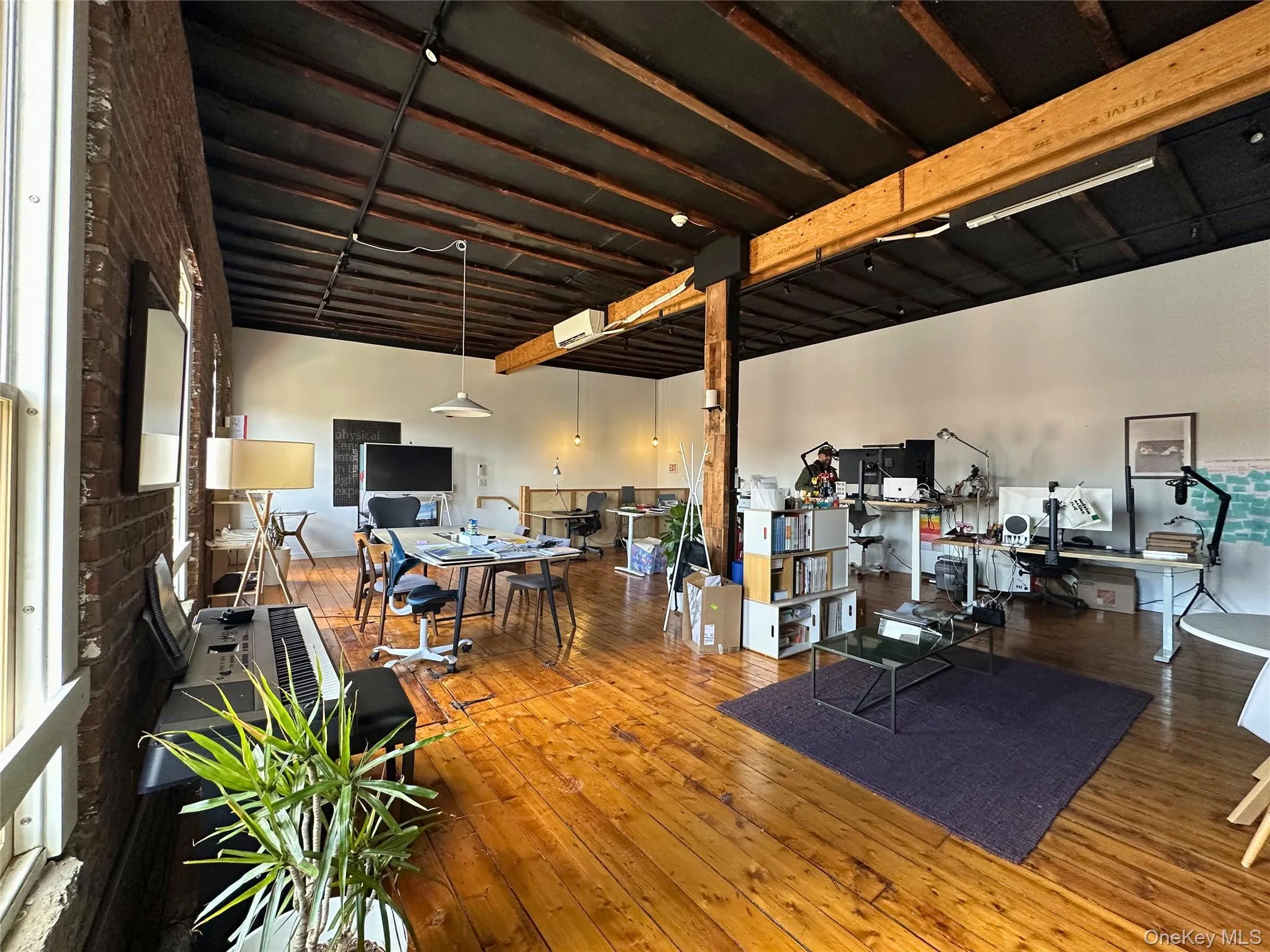 240 Broadway, Newburgh (city), NY, ,Commercial Lease,For Rent,Broadway,0,978652 240 Broadway, Newburgh (city), NY, ,Commercial Lease,For Rent,Broadway,0,978652