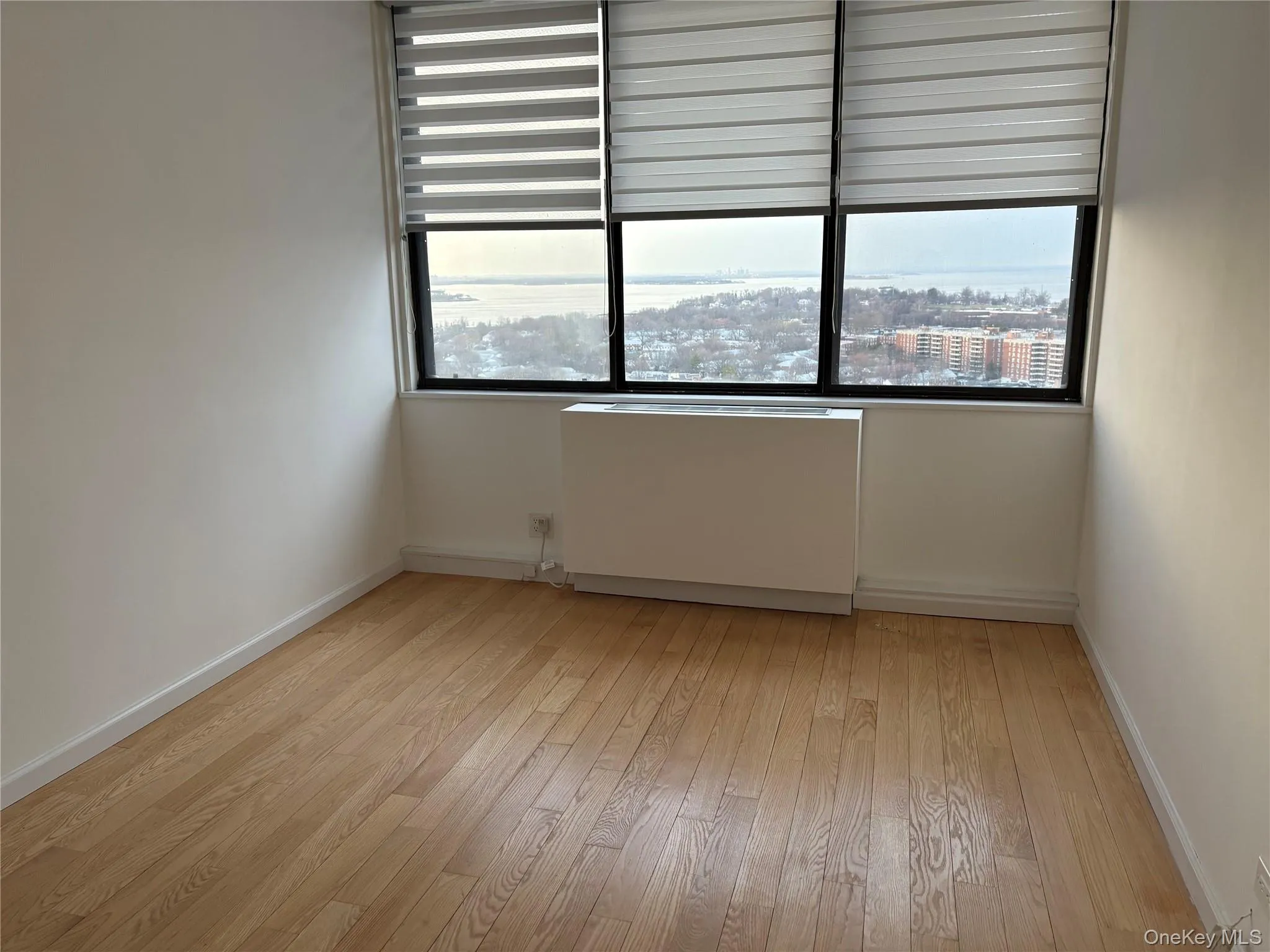 2 Bay Club, New York, NY, 2 Bedrooms Bedrooms, 6 Rooms Rooms,2 BathroomsBathrooms,Residential Lease,For Rent,Bay Club,0,978674 2 Bay Club, New York, NY, 2 Bedrooms Bedrooms, 6 Rooms Rooms,2 BathroomsBathrooms,Residential Lease,For Rent,Bay Club,0,978674