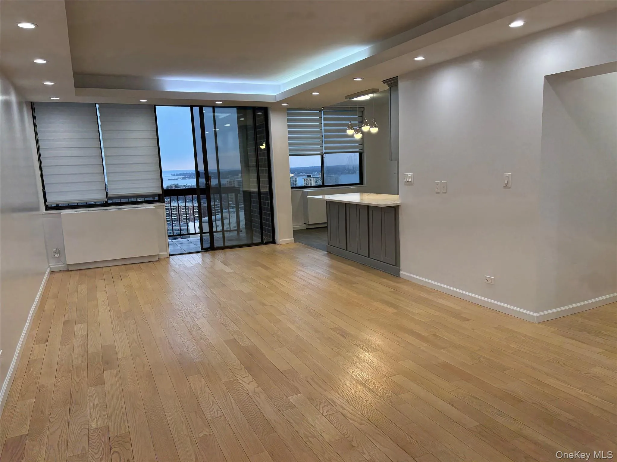 2 Bay Club, New York, NY, 2 Bedrooms Bedrooms, 6 Rooms Rooms,2 BathroomsBathrooms,Residential Lease,For Rent,Bay Club,0,978674 2 Bay Club, New York, NY, 2 Bedrooms Bedrooms, 6 Rooms Rooms,2 BathroomsBathrooms,Residential Lease,For Rent,Bay Club,0,978674