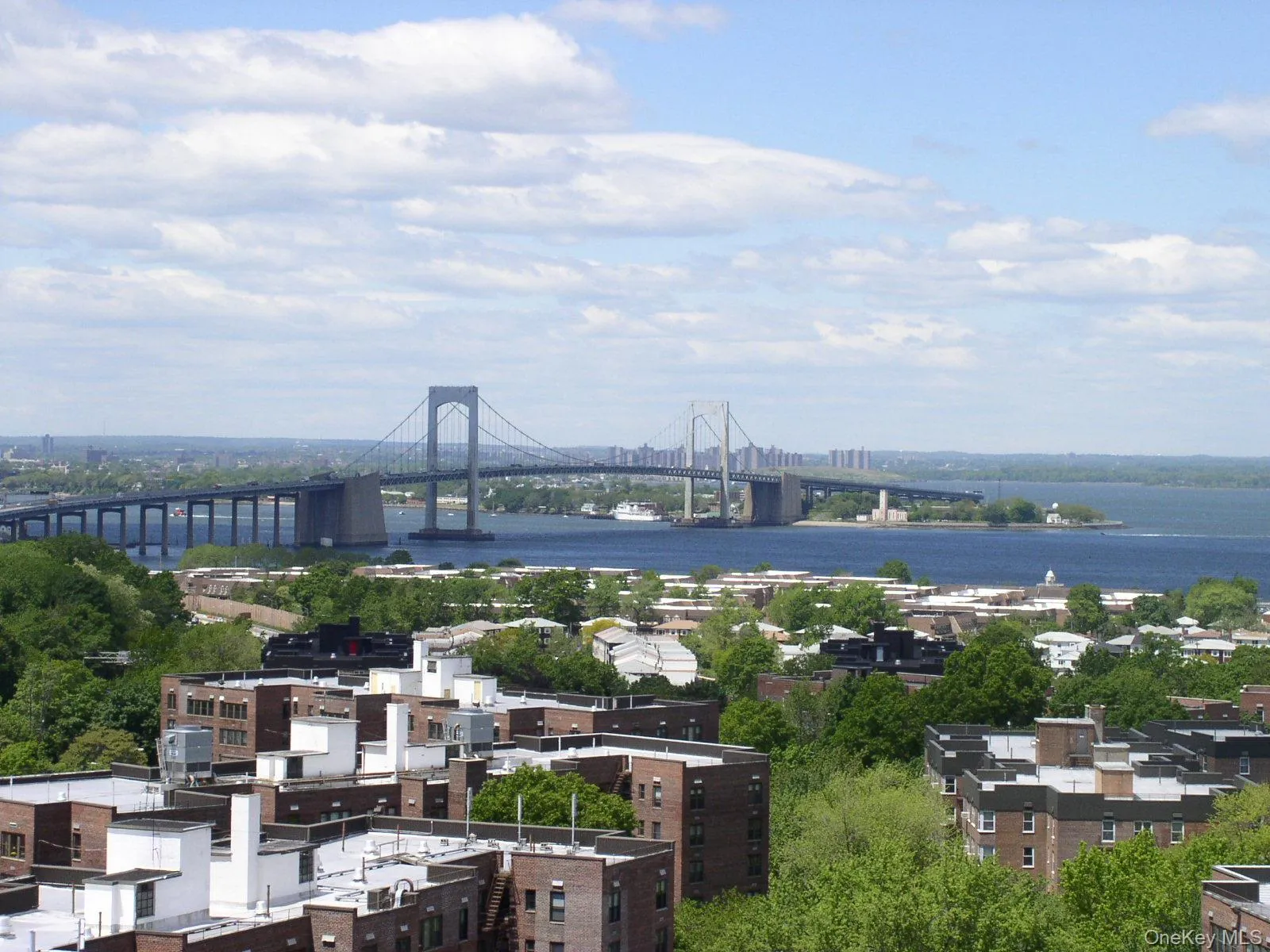 2 Bay Club, New York, NY, 2 Bedrooms Bedrooms, 6 Rooms Rooms,2 BathroomsBathrooms,Residential Lease,For Rent,Bay Club,0,978674 2 Bay Club, New York, NY, 2 Bedrooms Bedrooms, 6 Rooms Rooms,2 BathroomsBathrooms,Residential Lease,For Rent,Bay Club,0,978674