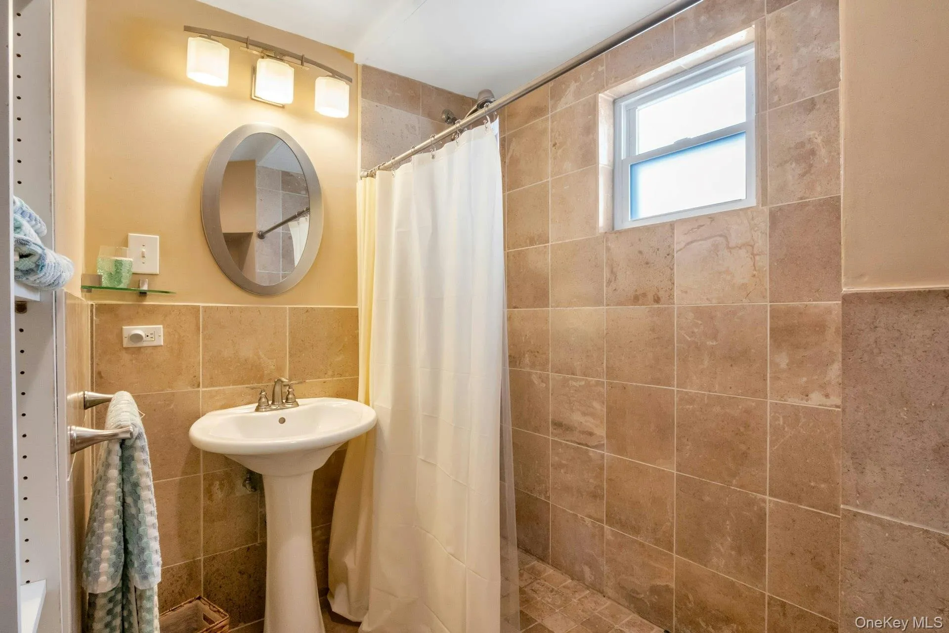 Bathroom Bathroom