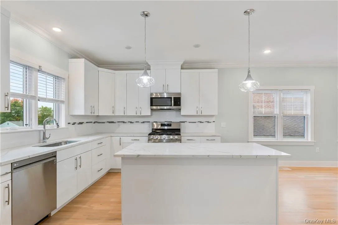179 Adelphi Avenue, Harrison, NY, 4 Bedrooms Bedrooms, 8 Rooms Rooms,3 BathroomsBathrooms,Residential Lease,For Rent,Adelphi,0,978683 179 Adelphi Avenue, Harrison, NY, 4 Bedrooms Bedrooms, 8 Rooms Rooms,3 BathroomsBathrooms,Residential Lease,For Rent,Adelphi,0,978683